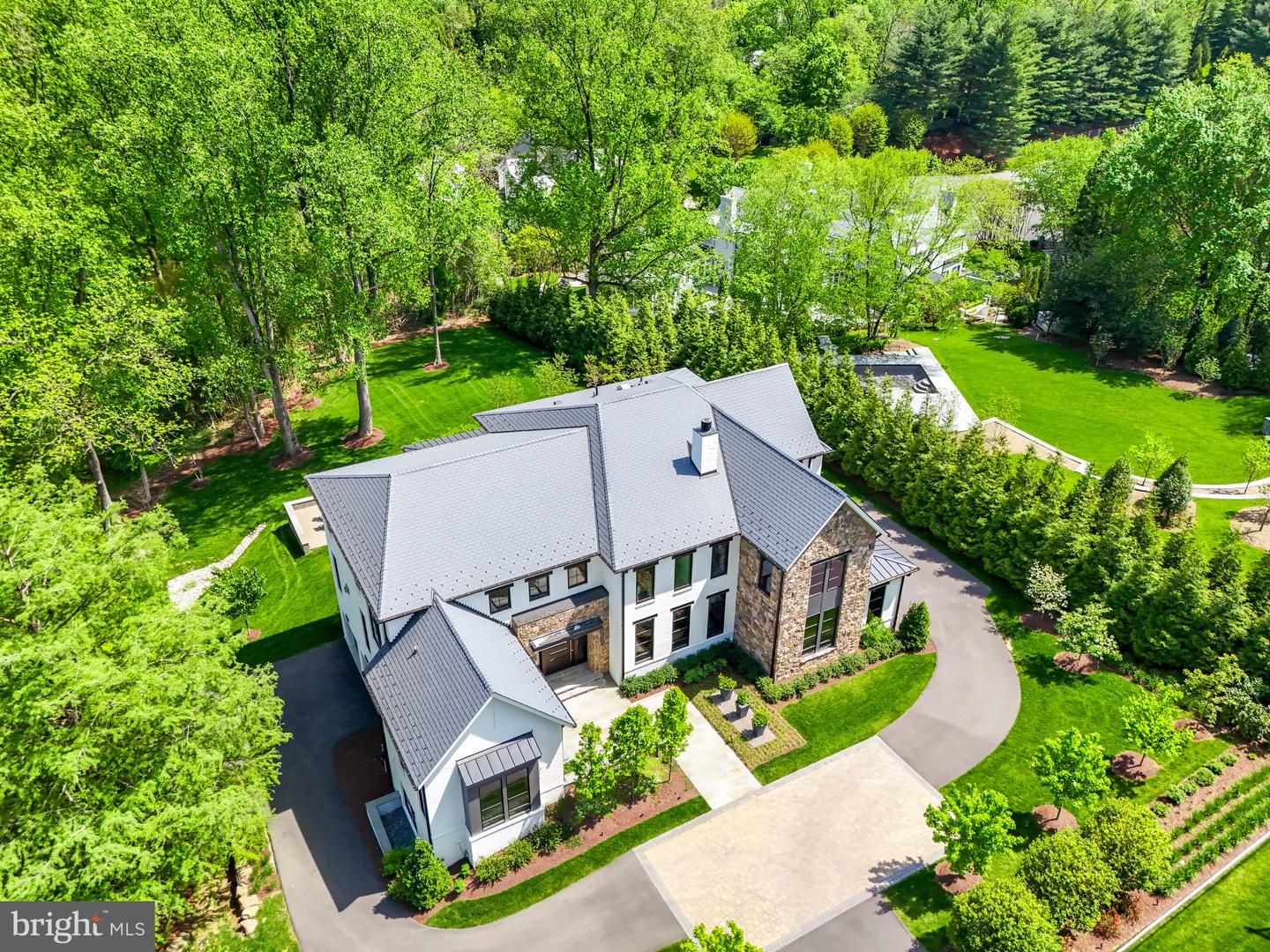 1011 LANGLEY HILL DR, MCLEAN, Virginia 22101, 6 Bedrooms Bedrooms, ,5 BathroomsBathrooms,Residential,For sale,1011 LANGLEY HILL DR,VAFX2234640 MLS # VAFX2234640