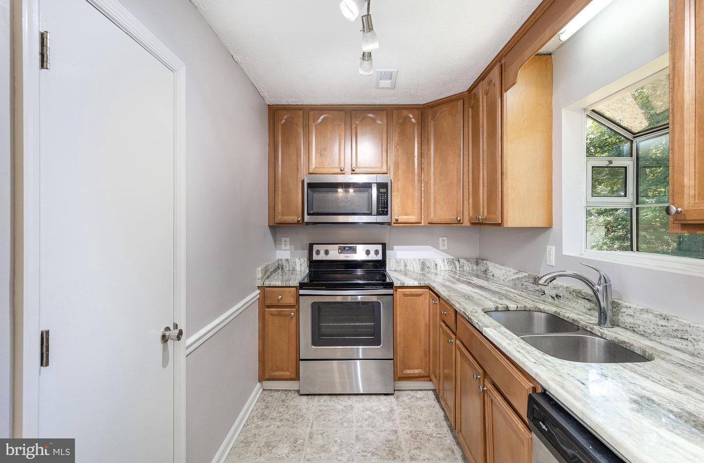 13700 FLANK MARCH LN, SPOTSYLVANIA, Virginia 22551, 2 Bedrooms Bedrooms, ,1 BathroomBathrooms,Residential,For sale,13700 FLANK MARCH LN,VASP2033566 MLS # VASP2033566