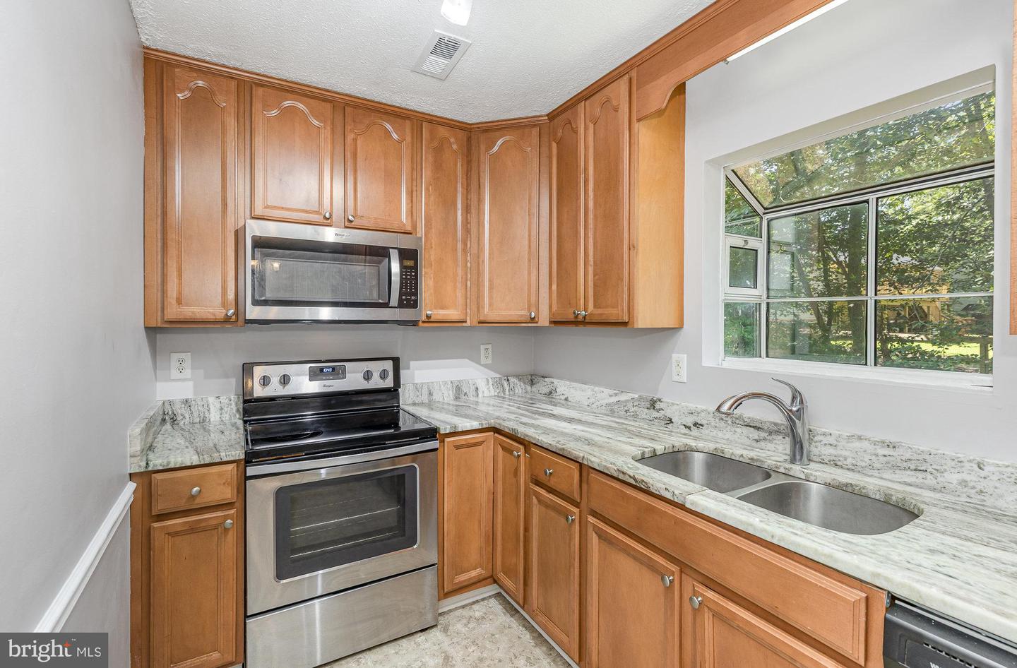 13700 FLANK MARCH LN, SPOTSYLVANIA, Virginia 22551, 2 Bedrooms Bedrooms, ,1 BathroomBathrooms,Residential,For sale,13700 FLANK MARCH LN,VASP2033566 MLS # VASP2033566