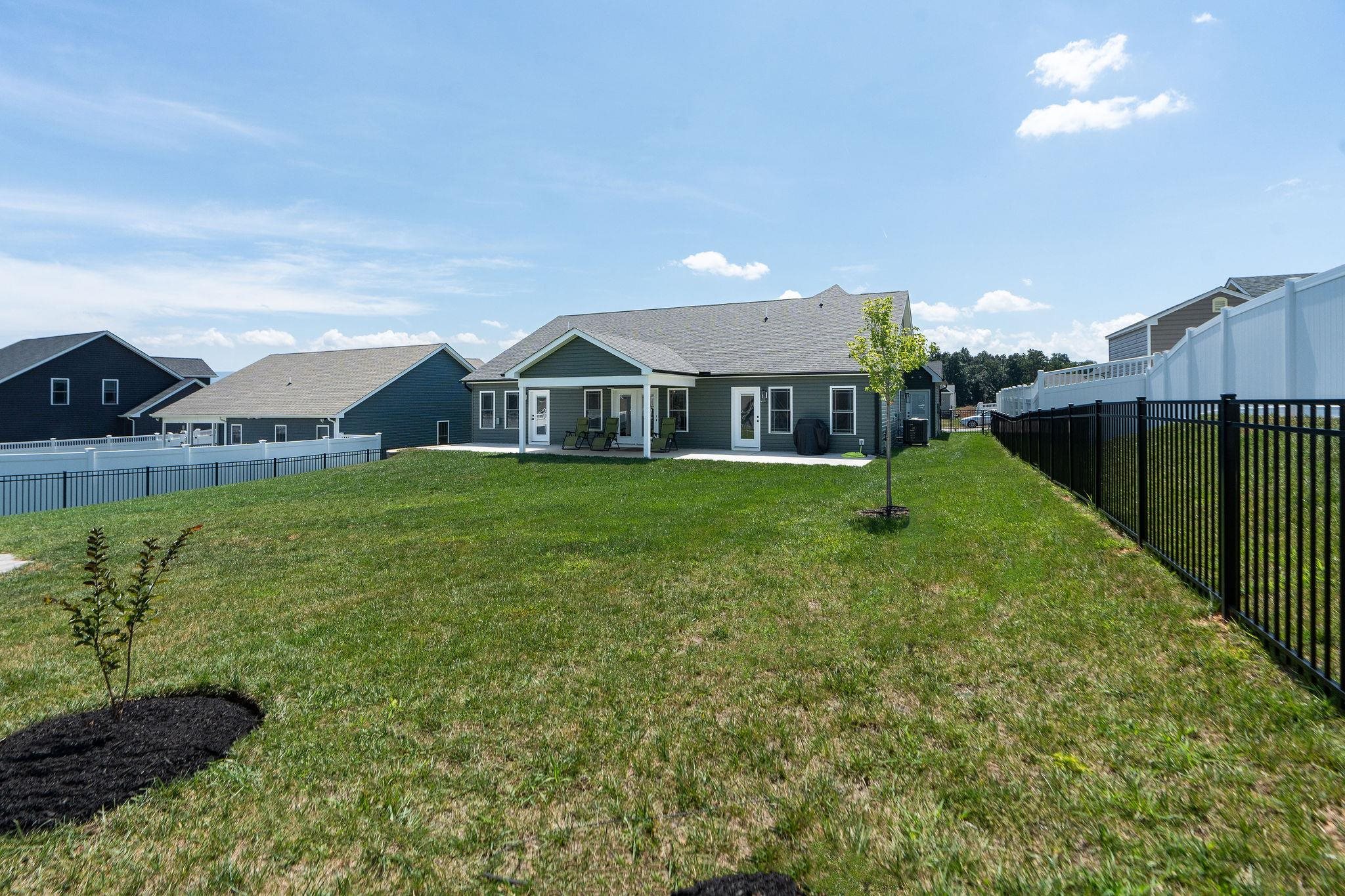 12 THOMAS DEAN CT, WAYNESBORO, Virginia 22980, 4 Bedrooms Bedrooms, ,3 BathroomsBathrooms,Residential,12 THOMAS DEAN CT,667371 MLS # 667371