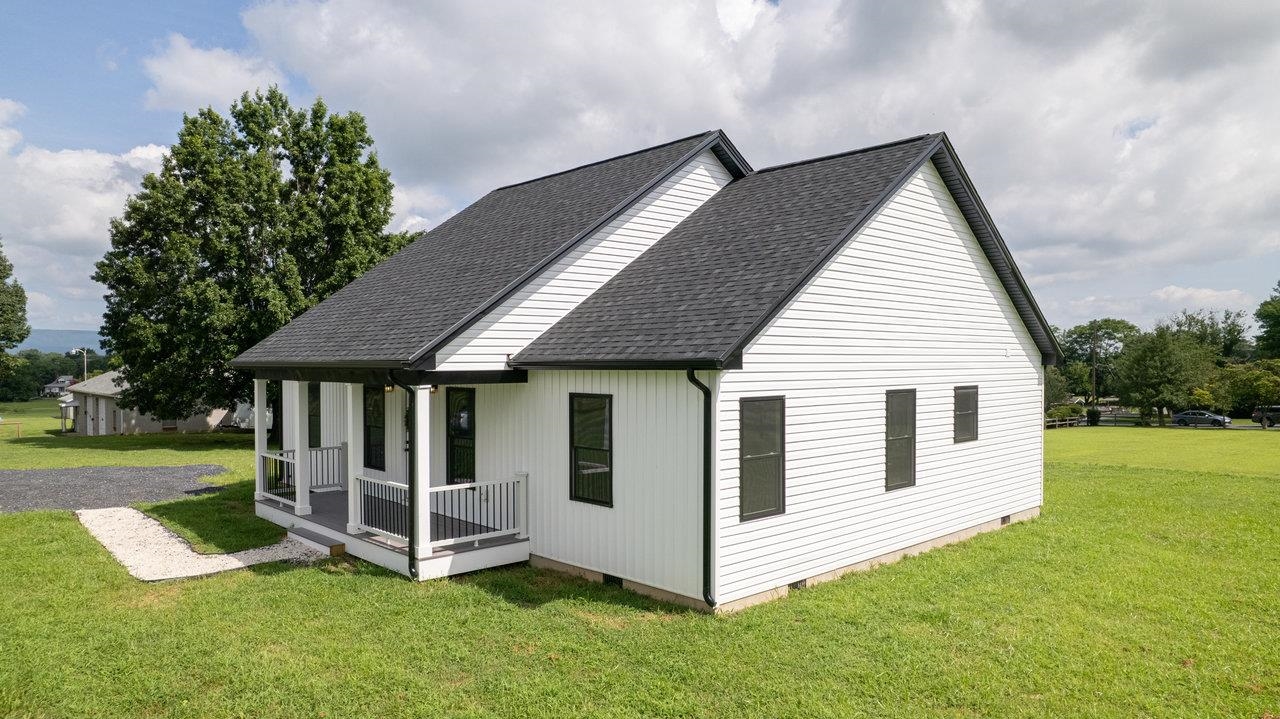 551 PARK RD, STANLEY, Virginia 22851, 3 Bedrooms Bedrooms, ,2 BathroomsBathrooms,Residential,551 PARK RD,667372 MLS # 667372