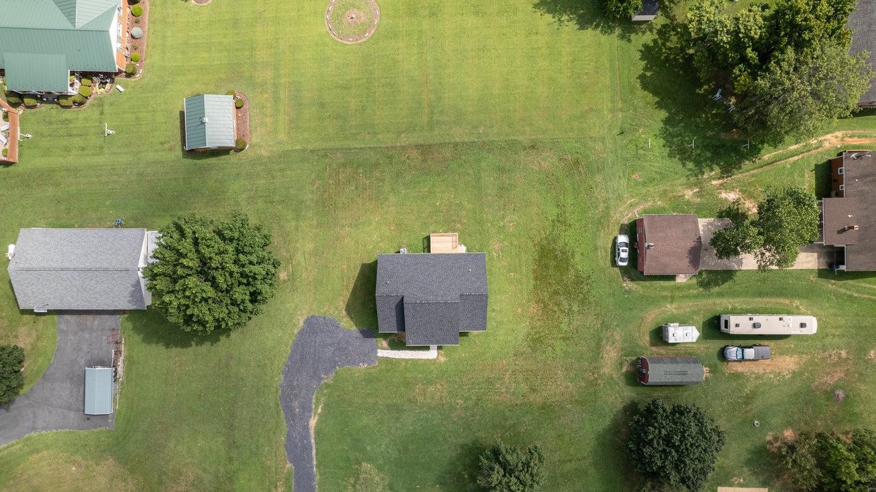 551 PARK RD, STANLEY, Virginia 22851, 3 Bedrooms Bedrooms, ,2 BathroomsBathrooms,Residential,551 PARK RD,667372 MLS # 667372