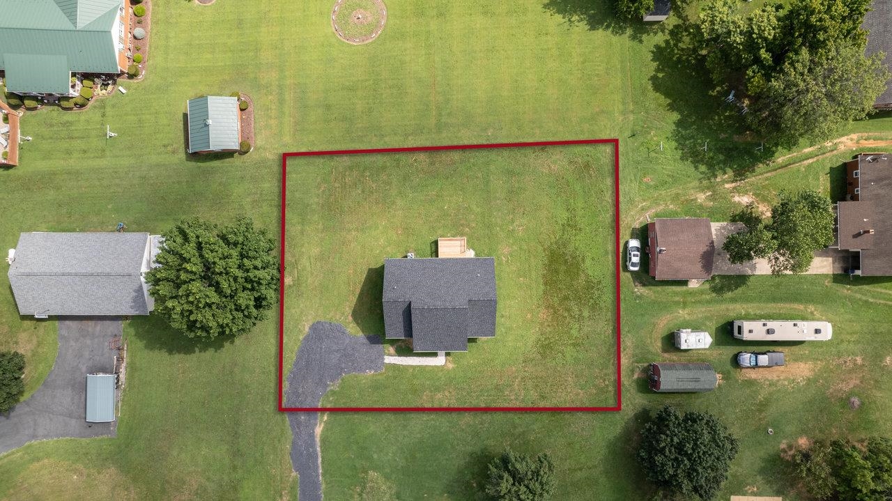 551 PARK RD, STANLEY, Virginia 22851, 3 Bedrooms Bedrooms, ,2 BathroomsBathrooms,Residential,551 PARK RD,667372 MLS # 667372