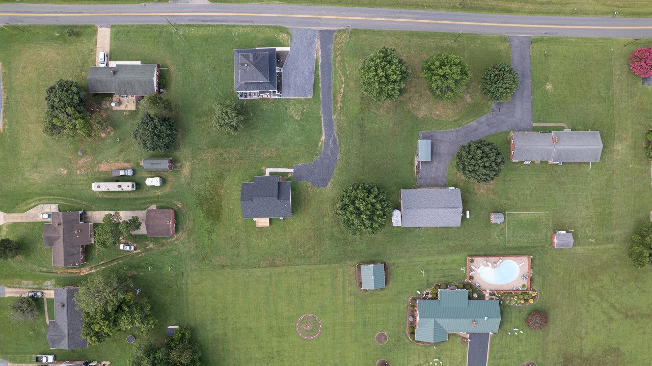 551 PARK RD, STANLEY, Virginia 22851, 3 Bedrooms Bedrooms, ,2 BathroomsBathrooms,Residential,551 PARK RD,667372 MLS # 667372