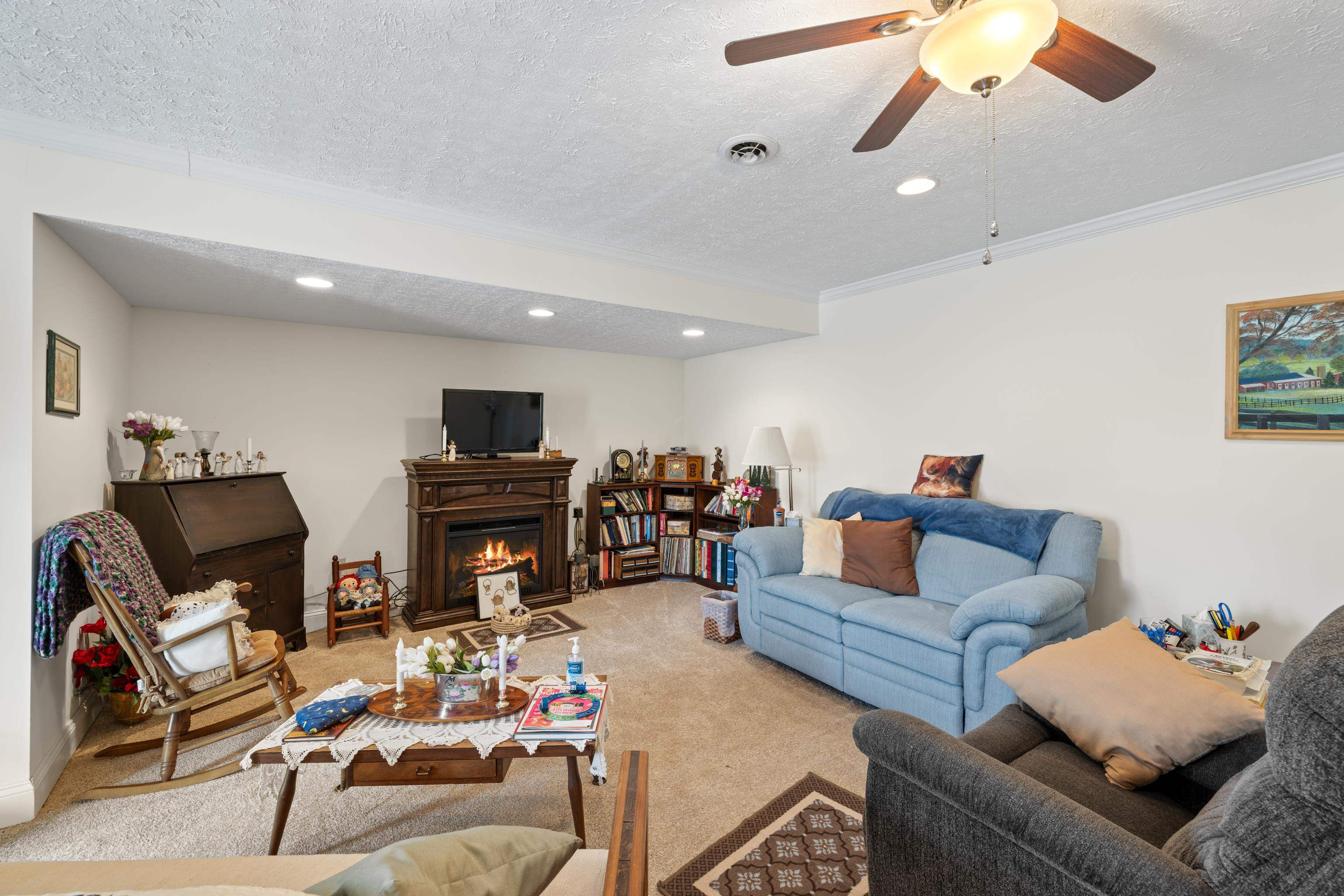 347 HORSESHOE CIR, STUARTS DRAFT, Virginia 24477, 5 Bedrooms Bedrooms, ,3 BathroomsBathrooms,Residential,347 HORSESHOE CIR,667376 MLS # 667376