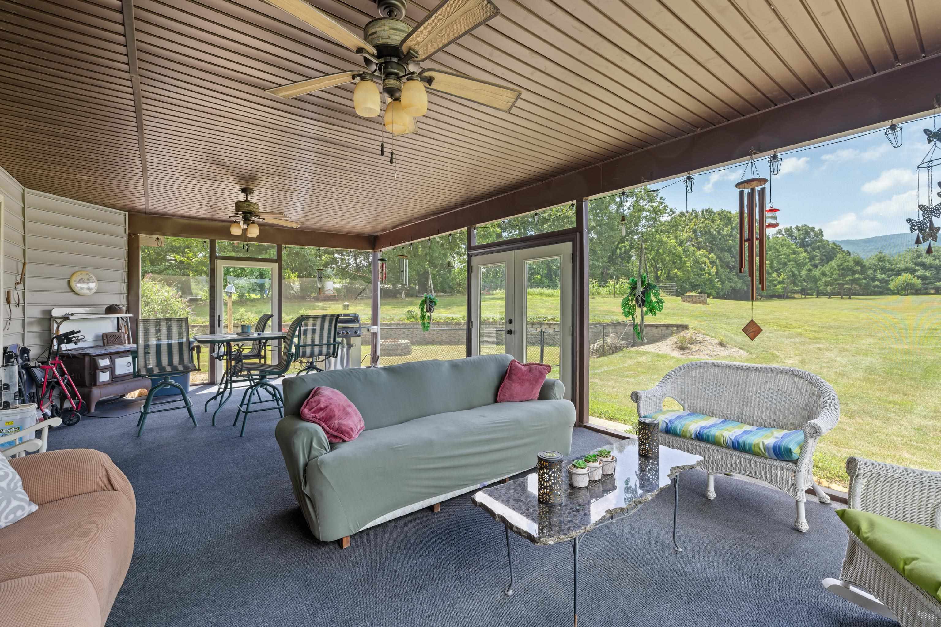 347 HORSESHOE CIR, STUARTS DRAFT, Virginia 24477, 5 Bedrooms Bedrooms, ,3 BathroomsBathrooms,Residential,347 HORSESHOE CIR,667376 MLS # 667376