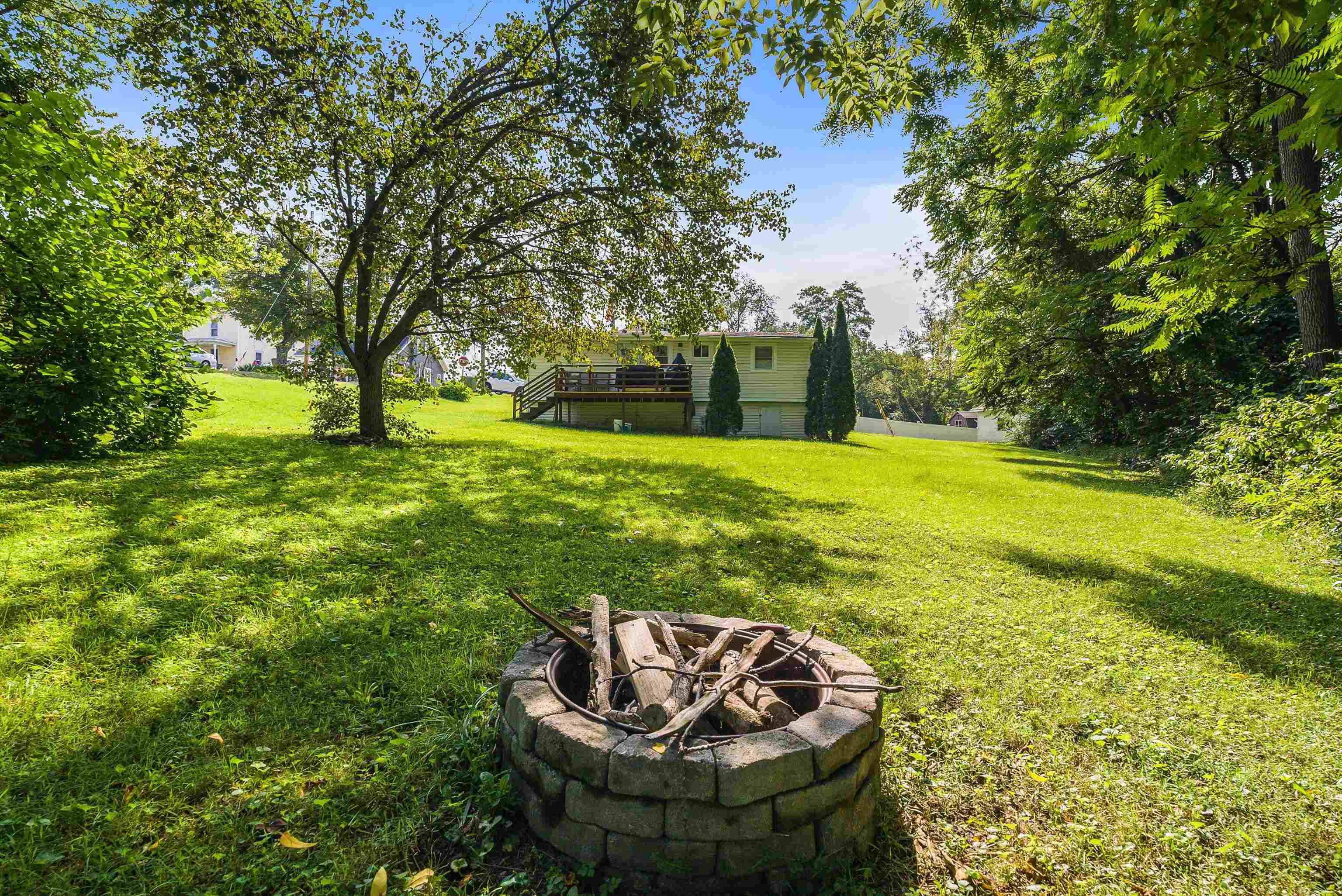 141 ELIZABETH AVE, WAYNESBORO, Virginia 22980, 3 Bedrooms Bedrooms, ,1 BathroomBathrooms,Residential,141 ELIZABETH AVE,667377 MLS # 667377