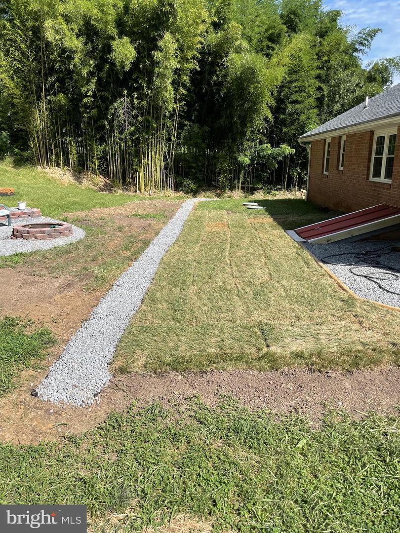 6488 BRIGGS, WARRENTON, Virginia 20187, 3 Bedrooms Bedrooms, ,2 BathroomsBathrooms,Residential,For sale,6488 BRIGGS,VAFQ2017166 MLS # VAFQ2017166