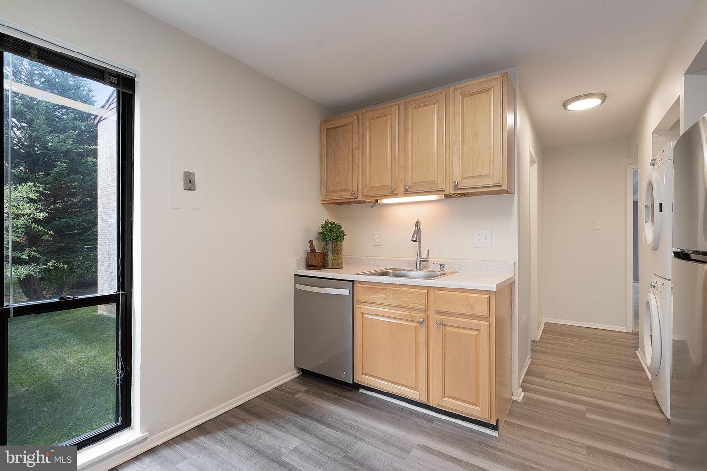 2065 ROYAL FERN CT #38/12B, RESTON, Virginia 20191, 2 Bedrooms Bedrooms, ,1 BathroomBathrooms,Residential,For sale,2065 ROYAL FERN CT #38/12B,VAFX2254988 MLS # VAFX2254988