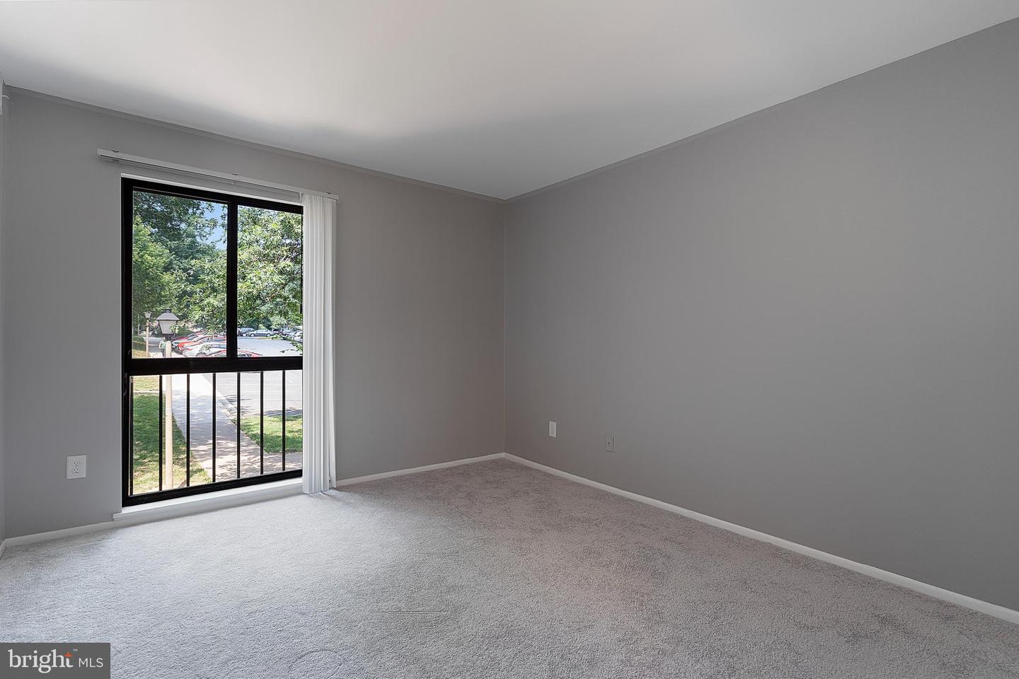 2065 ROYAL FERN CT #38/12B, RESTON, Virginia 20191, 2 Bedrooms Bedrooms, ,1 BathroomBathrooms,Residential,For sale,2065 ROYAL FERN CT #38/12B,VAFX2254988 MLS # VAFX2254988