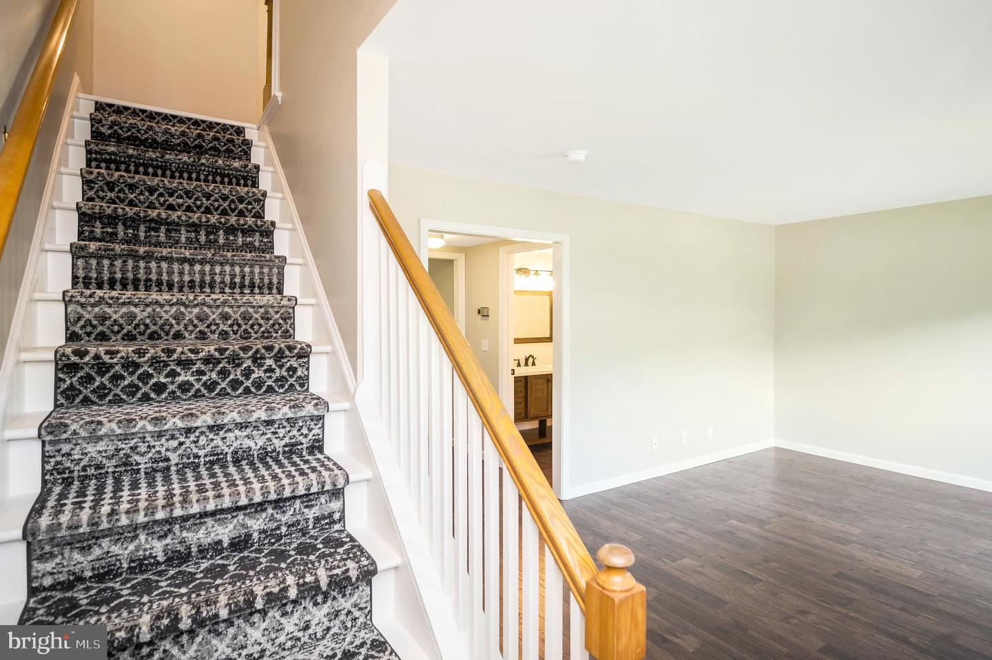 219 OVERLOOK CT, FREDERICKSBURG, Virginia 22405, 3 Bedrooms Bedrooms, ,1 BathroomBathrooms,Residential,For sale,219 OVERLOOK CT,VAST2040860 MLS # VAST2040860