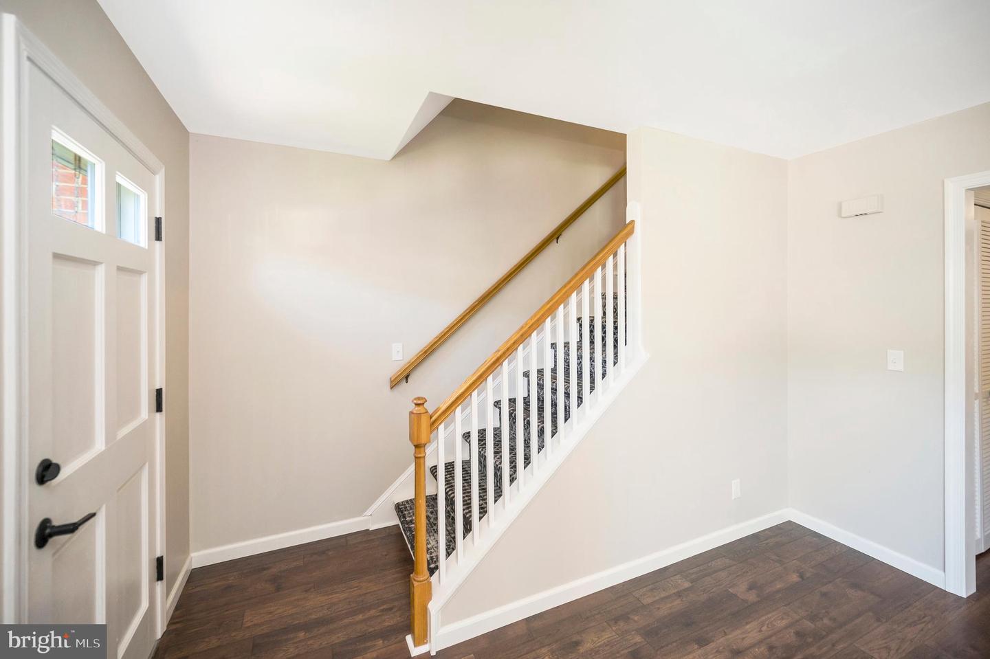 219 OVERLOOK CT, FREDERICKSBURG, Virginia 22405, 3 Bedrooms Bedrooms, ,1 BathroomBathrooms,Residential,For sale,219 OVERLOOK CT,VAST2040860 MLS # VAST2040860