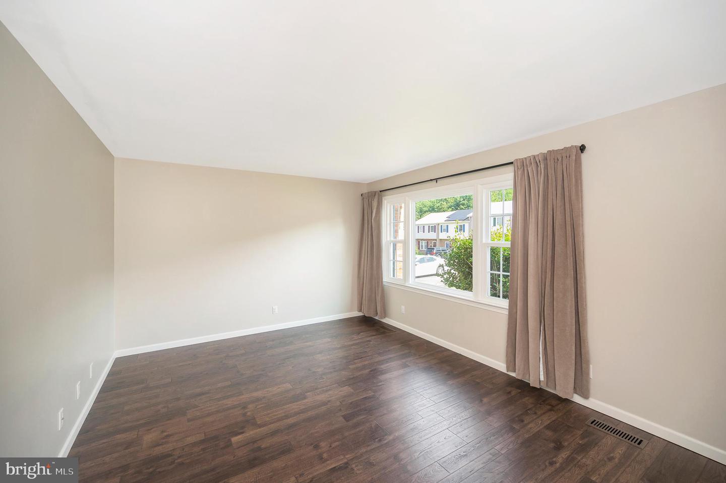 219 OVERLOOK CT, FREDERICKSBURG, Virginia 22405, 3 Bedrooms Bedrooms, ,1 BathroomBathrooms,Residential,For sale,219 OVERLOOK CT,VAST2040860 MLS # VAST2040860