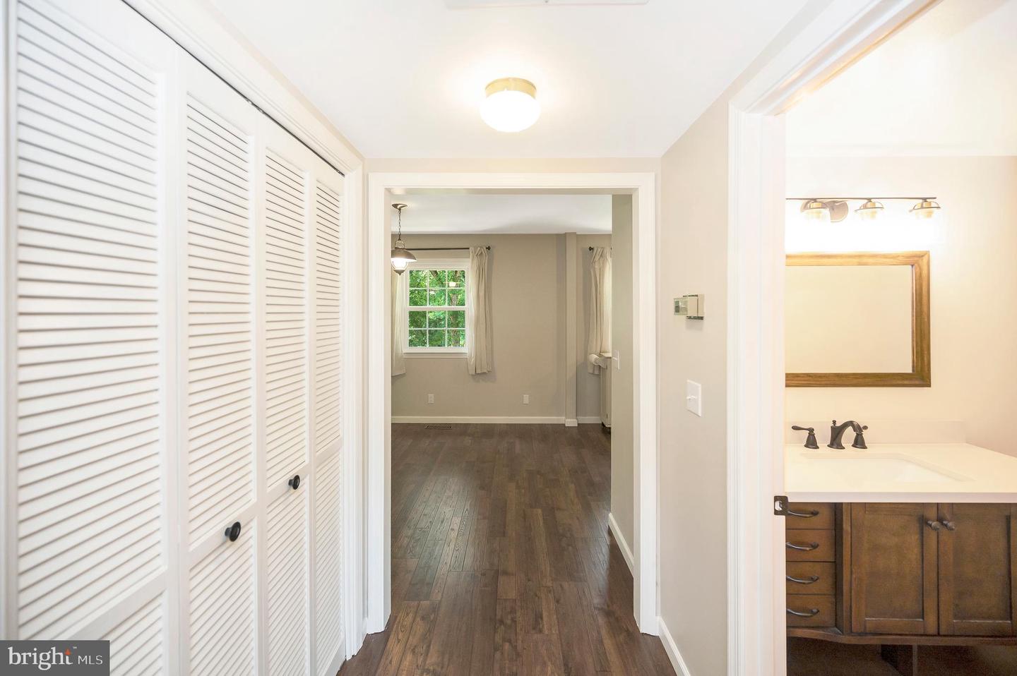 219 OVERLOOK CT, FREDERICKSBURG, Virginia 22405, 3 Bedrooms Bedrooms, ,1 BathroomBathrooms,Residential,For sale,219 OVERLOOK CT,VAST2040860 MLS # VAST2040860