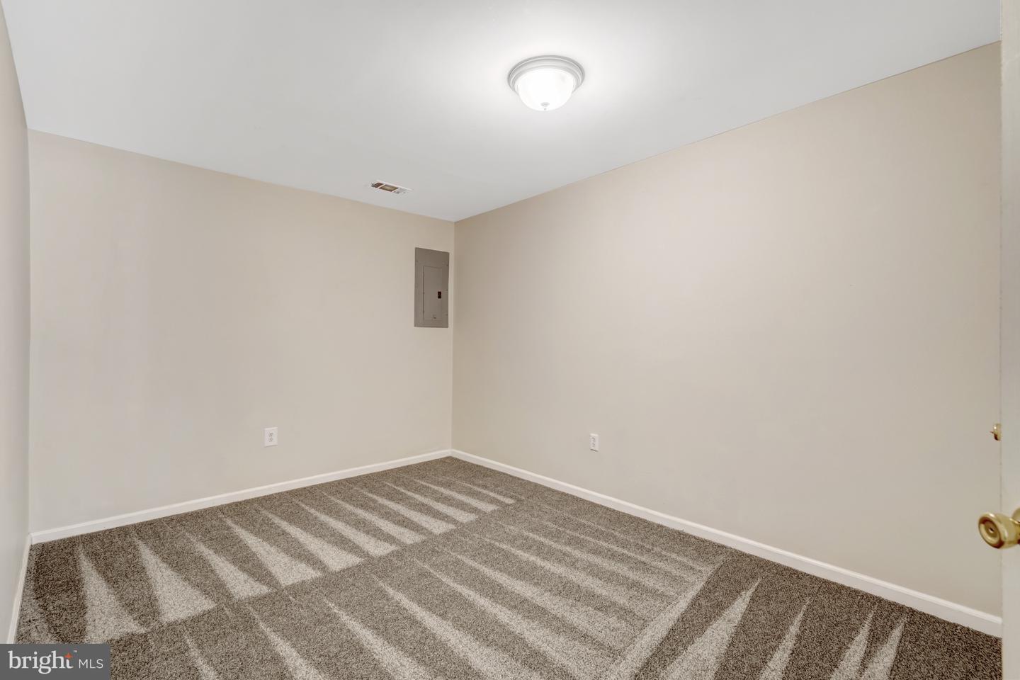4513 SHOTWELL CT, WOODBRIDGE, Virginia 22193, 4 Bedrooms Bedrooms, ,3 BathroomsBathrooms,Residential,For sale,4513 SHOTWELL CT,VAPW2099920 MLS # VAPW2099920