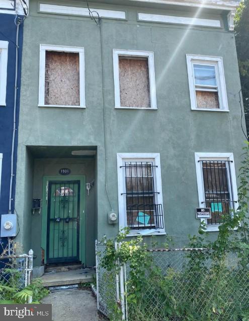 1901 CAPITOL AVE NE, WASHINGTON, District Of Columbia 20002, ,Residential,For sale,1901 CAPITOL AVE NE,DCDC2212512 MLS # DCDC2212512