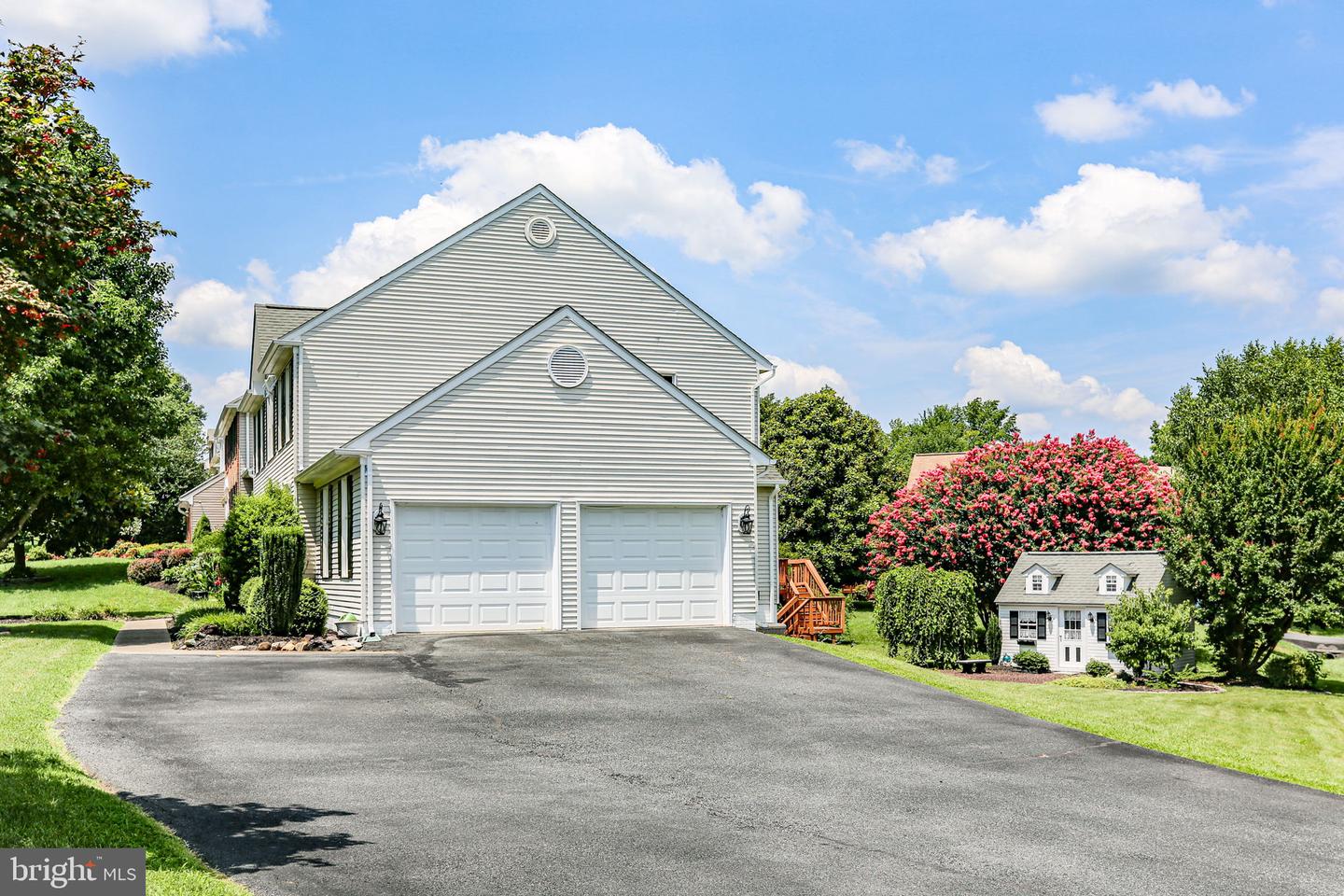 6901 LAKELAND WAY, FREDERICKSBURG, Virginia 22407, 5 Bedrooms Bedrooms, ,3 BathroomsBathrooms,Residential,For sale,6901 LAKELAND WAY,VASP2035010 MLS # VASP2035010