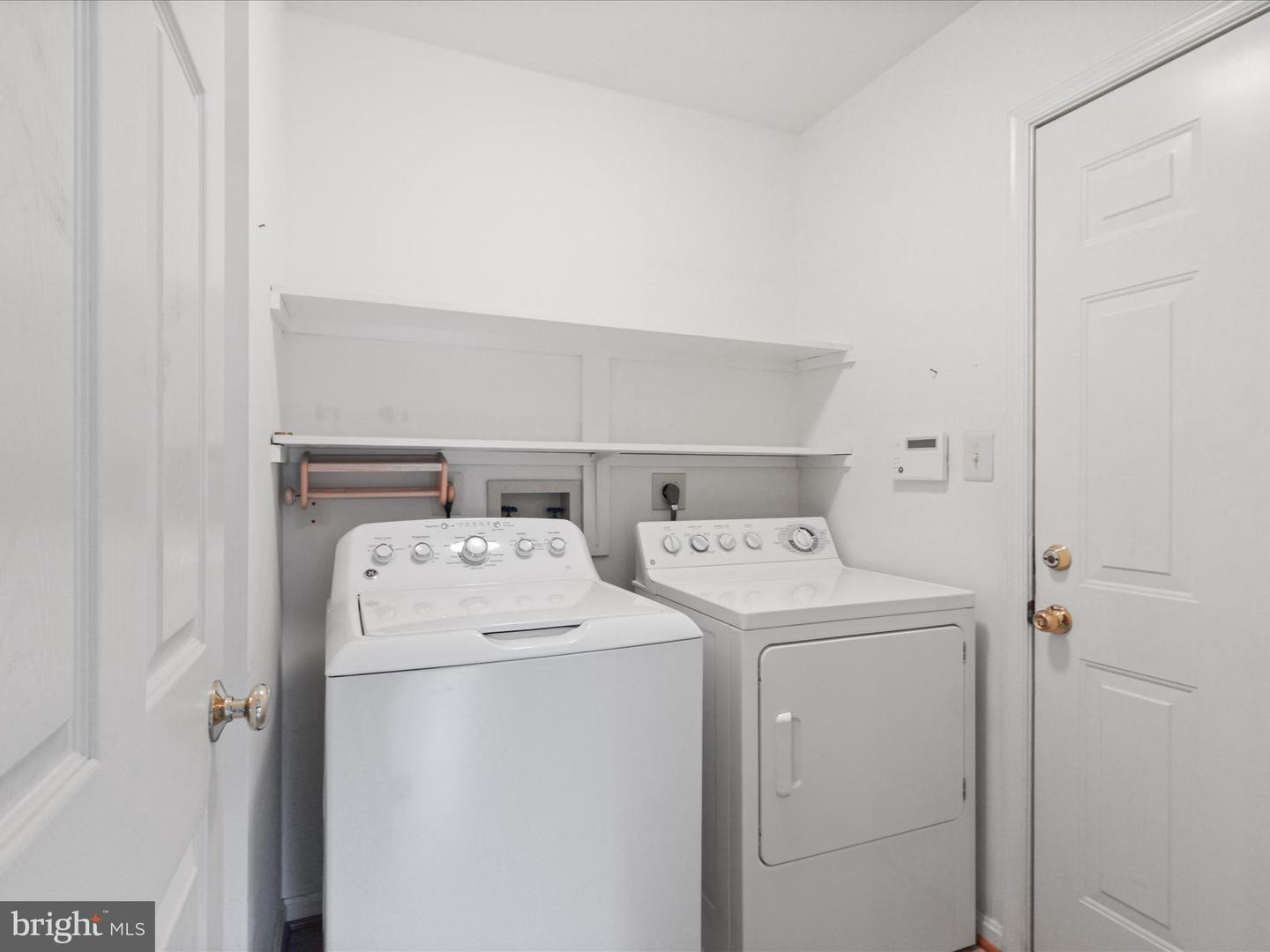 4293 EXETER DR, DUMFRIES, Virginia 22025, 5 Bedrooms Bedrooms, ,3 BathroomsBathrooms,Residential,For sale,4293 EXETER DR,VAPW2100284 MLS # VAPW2100284