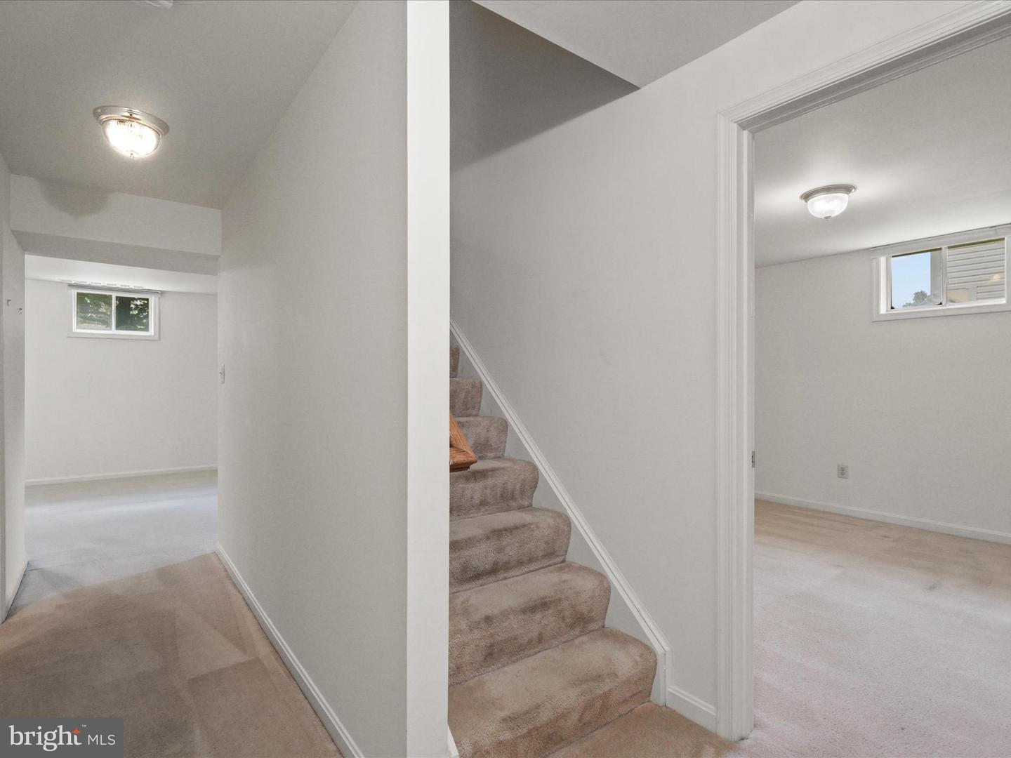 4293 EXETER DR, DUMFRIES, Virginia 22025, 5 Bedrooms Bedrooms, ,3 BathroomsBathrooms,Residential,For sale,4293 EXETER DR,VAPW2100284 MLS # VAPW2100284