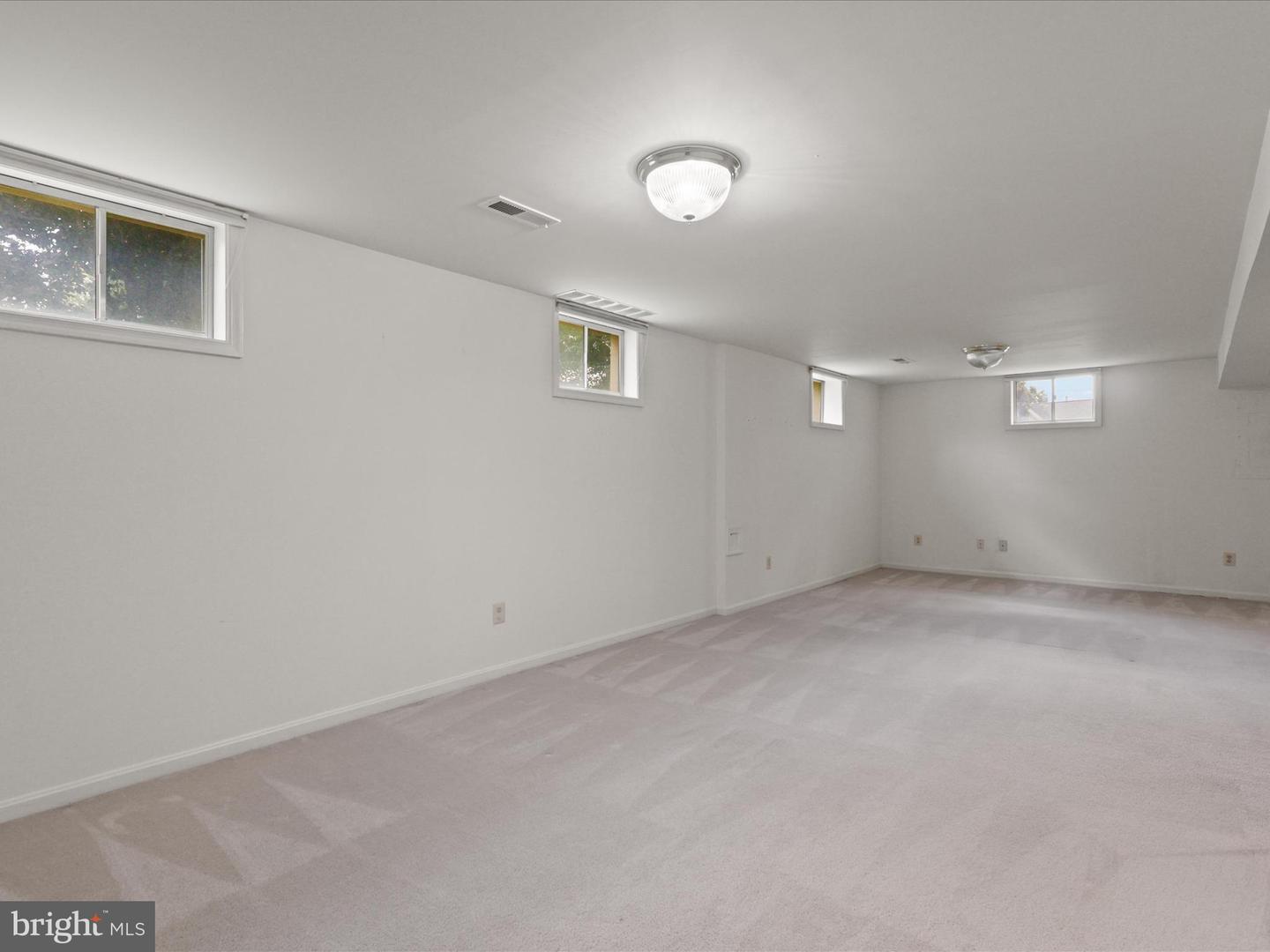 4293 EXETER DR, DUMFRIES, Virginia 22025, 5 Bedrooms Bedrooms, ,3 BathroomsBathrooms,Residential,For sale,4293 EXETER DR,VAPW2100284 MLS # VAPW2100284
