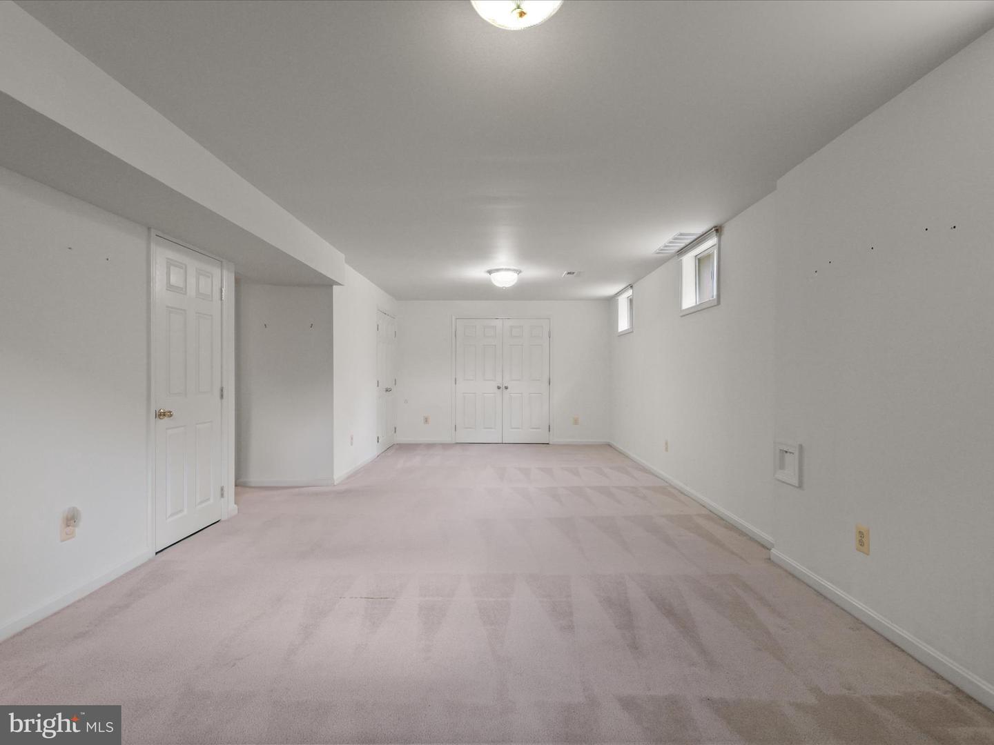 4293 EXETER DR, DUMFRIES, Virginia 22025, 5 Bedrooms Bedrooms, ,3 BathroomsBathrooms,Residential,For sale,4293 EXETER DR,VAPW2100284 MLS # VAPW2100284