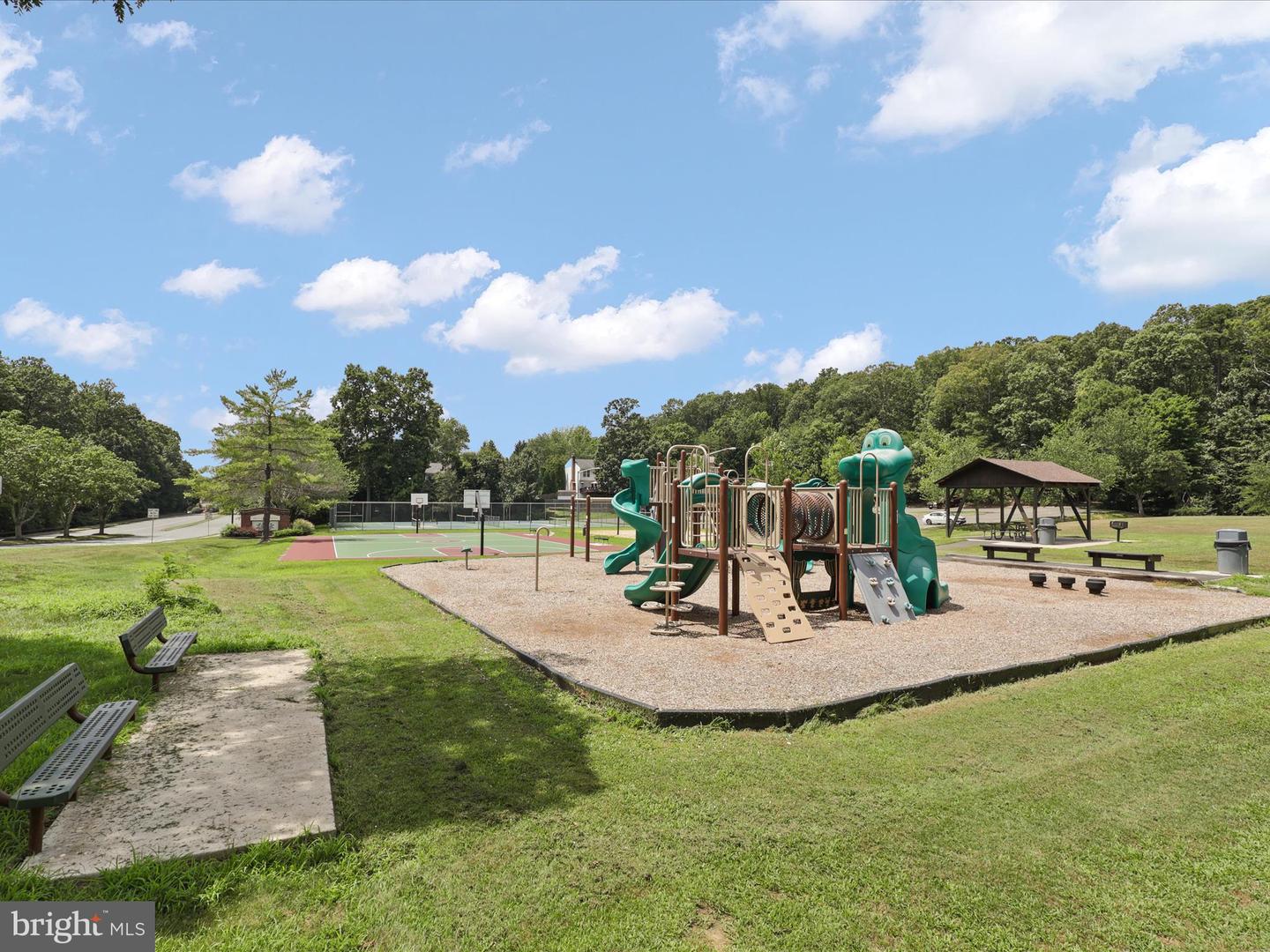 4293 EXETER DR, DUMFRIES, Virginia 22025, 5 Bedrooms Bedrooms, ,3 BathroomsBathrooms,Residential,For sale,4293 EXETER DR,VAPW2100284 MLS # VAPW2100284
