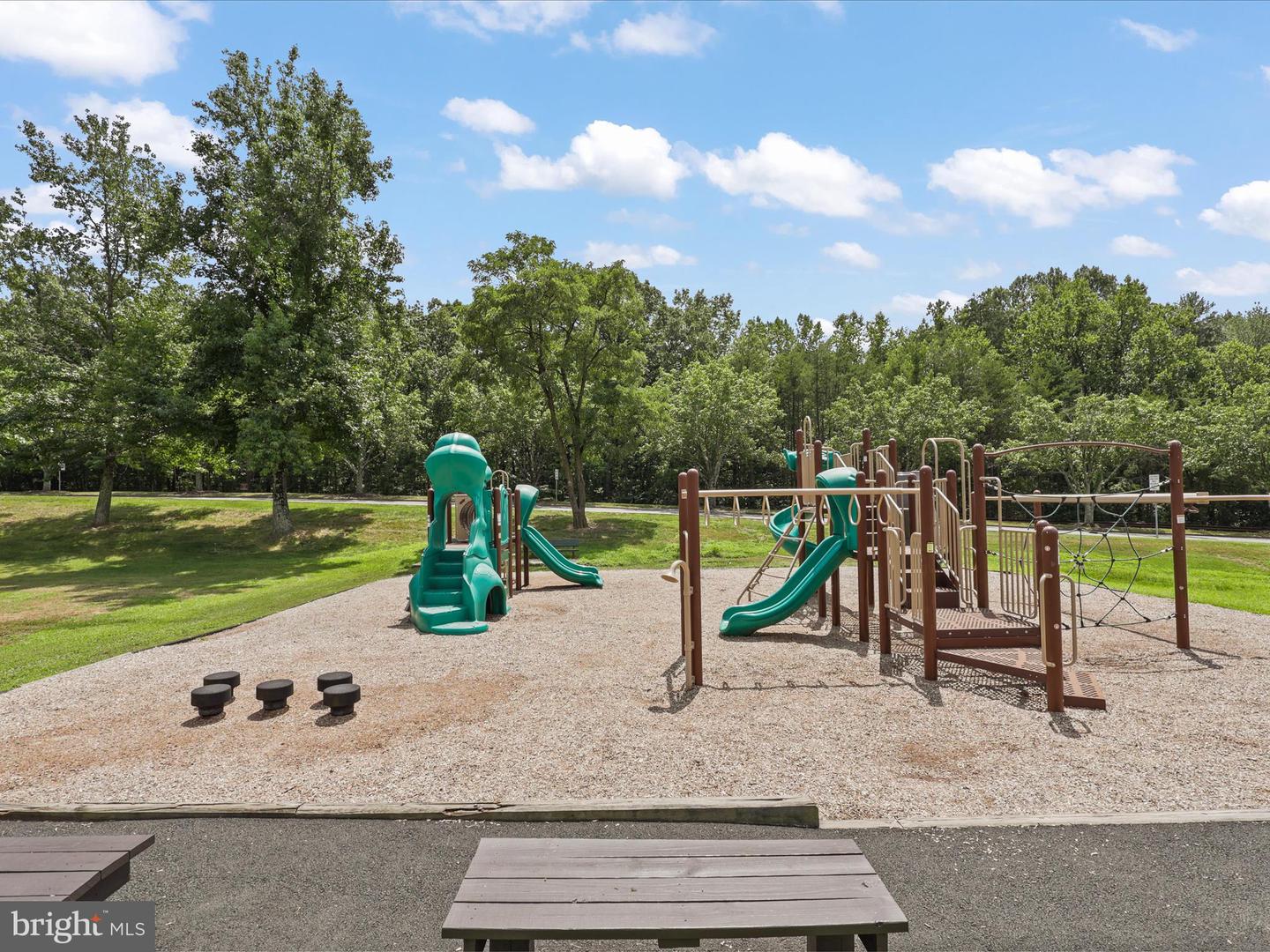 4293 EXETER DR, DUMFRIES, Virginia 22025, 5 Bedrooms Bedrooms, ,3 BathroomsBathrooms,Residential,For sale,4293 EXETER DR,VAPW2100284 MLS # VAPW2100284