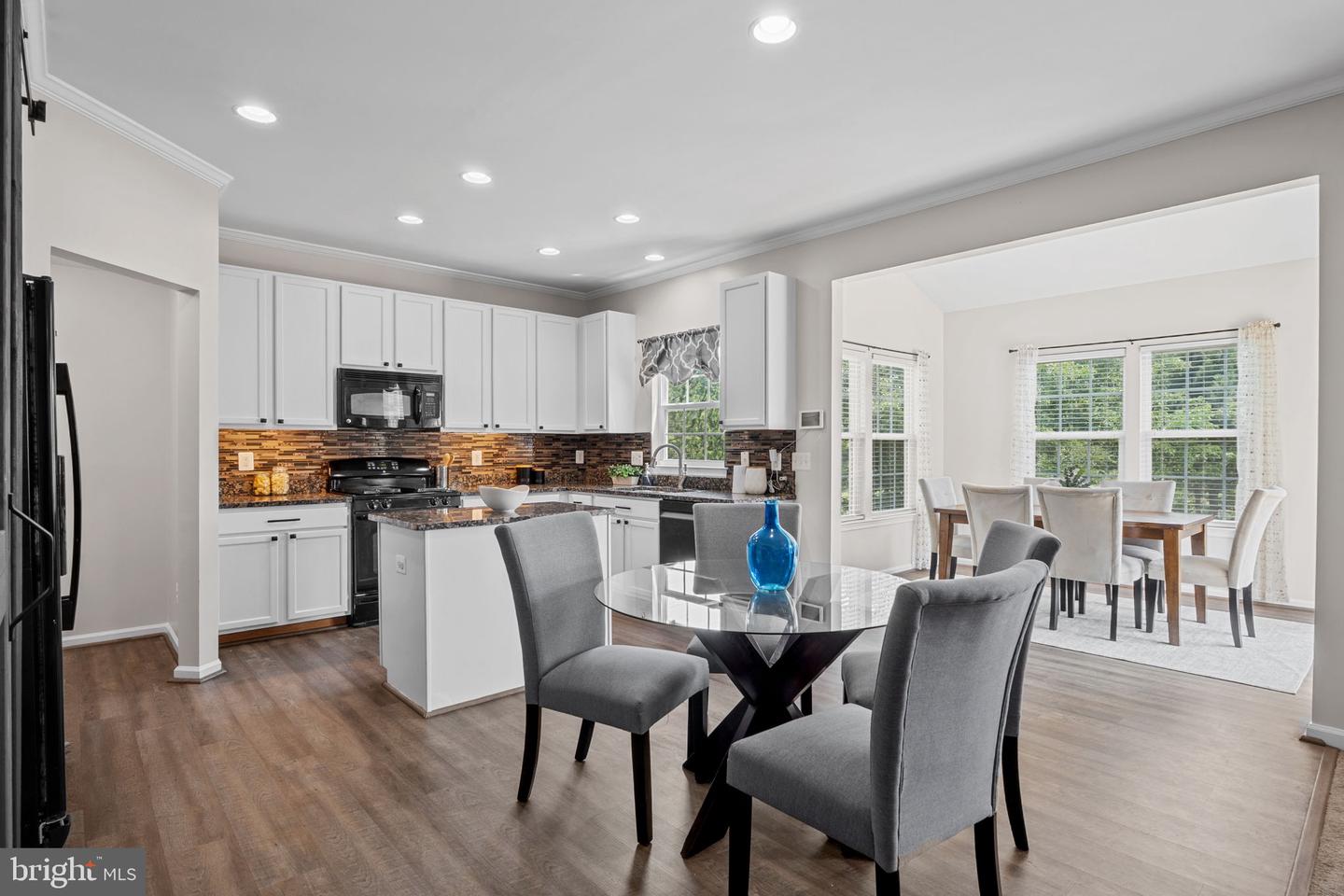2644 MYRTLEWOOD DR, DUMFRIES, Virginia 22026, 4 Bedrooms Bedrooms, ,3 BathroomsBathrooms,Residential,For sale,2644 MYRTLEWOOD DR,VAPW2100374 MLS # VAPW2100374