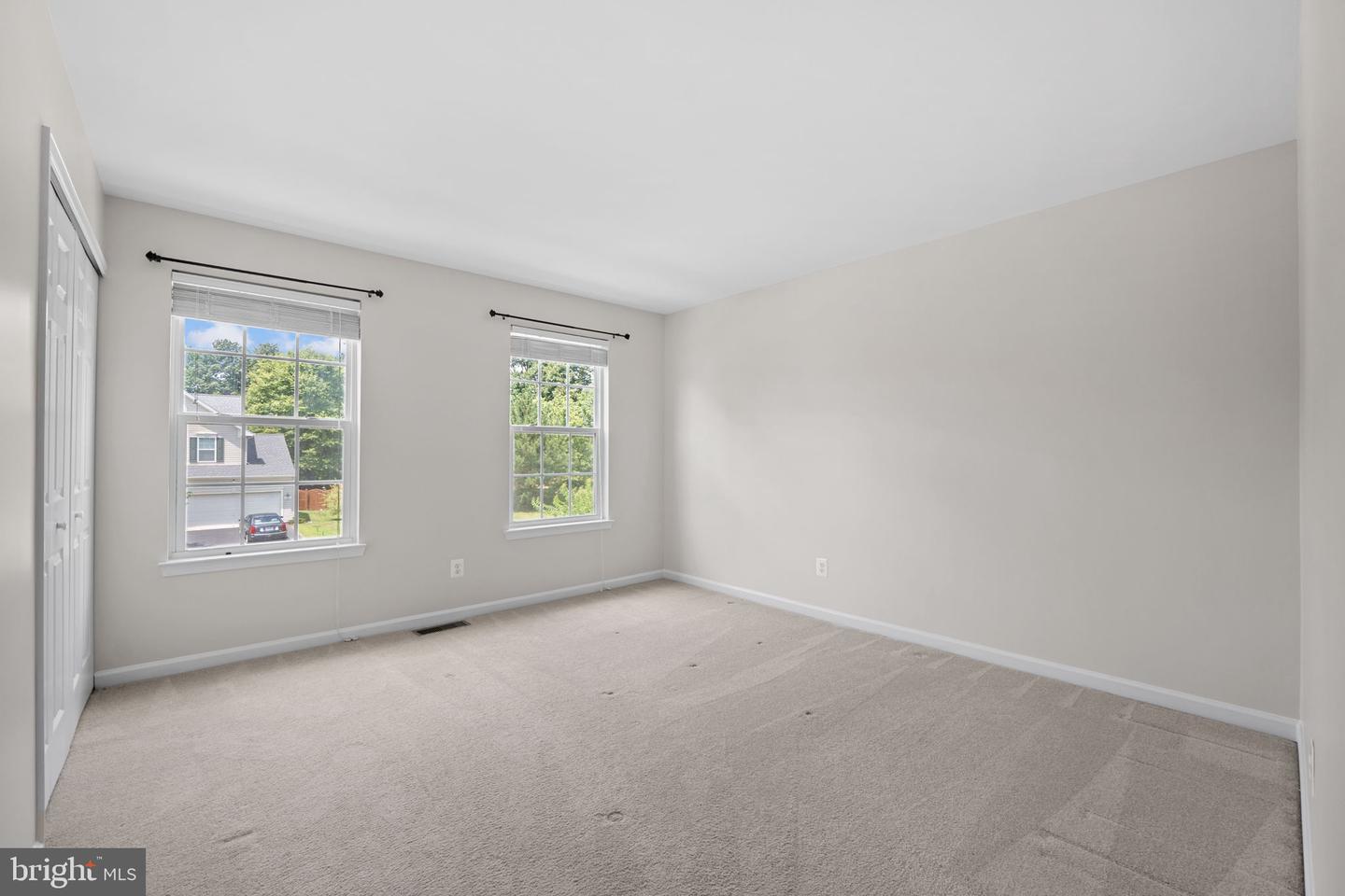 2644 MYRTLEWOOD DR, DUMFRIES, Virginia 22026, 4 Bedrooms Bedrooms, ,3 BathroomsBathrooms,Residential,For sale,2644 MYRTLEWOOD DR,VAPW2100374 MLS # VAPW2100374