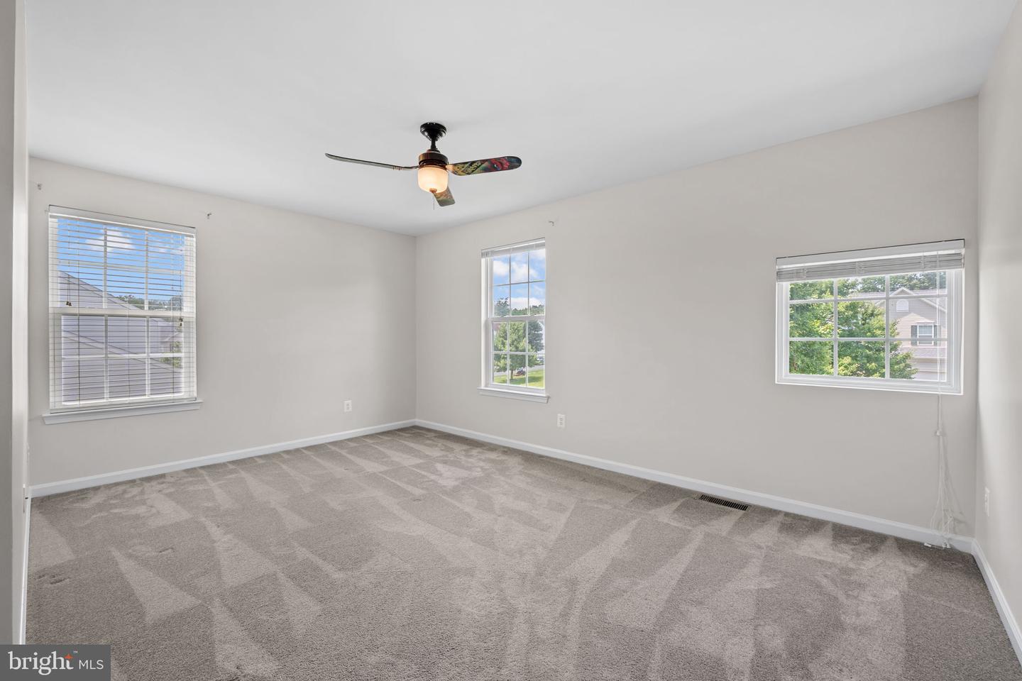 2644 MYRTLEWOOD DR, DUMFRIES, Virginia 22026, 4 Bedrooms Bedrooms, ,3 BathroomsBathrooms,Residential,For sale,2644 MYRTLEWOOD DR,VAPW2100374 MLS # VAPW2100374