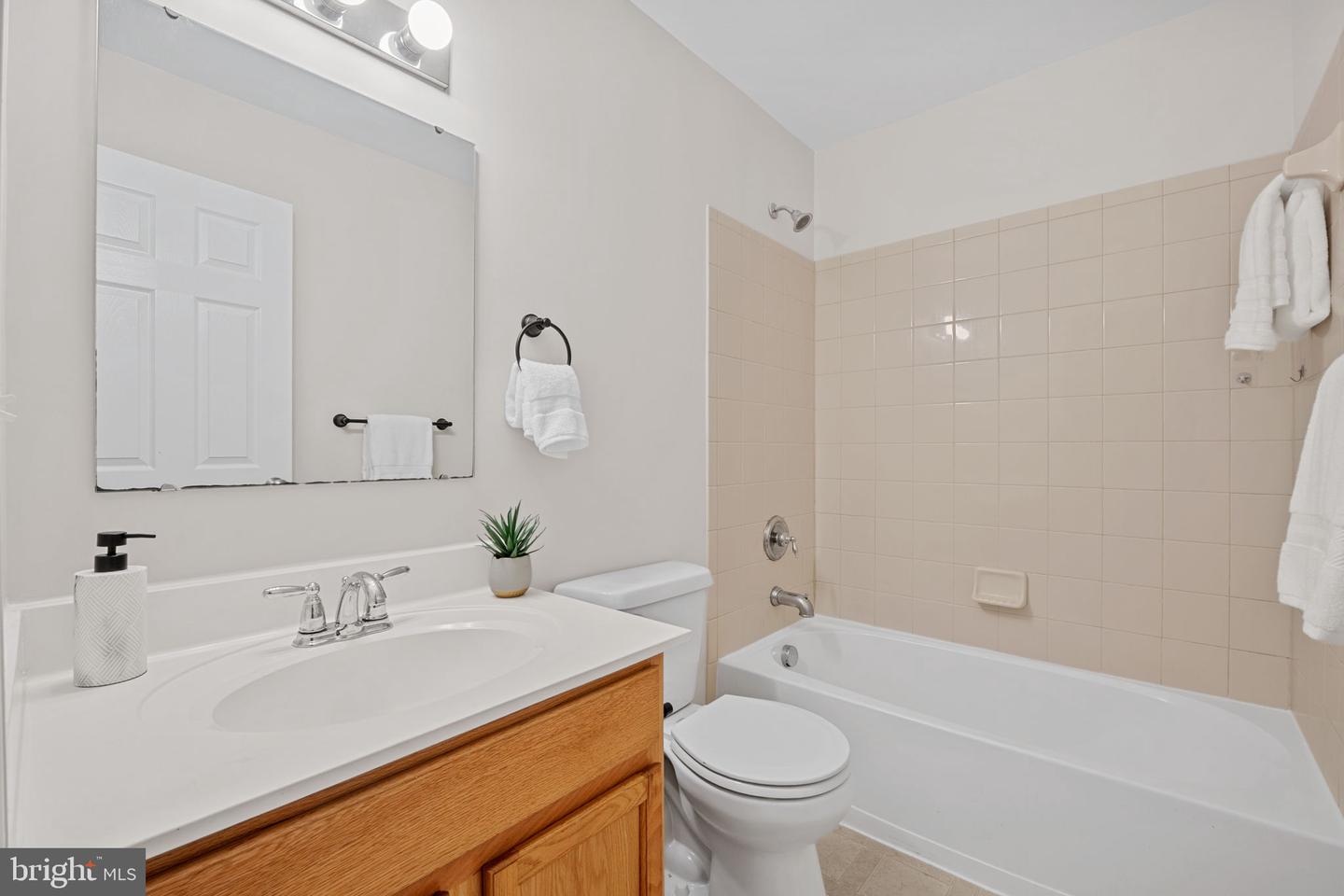 2644 MYRTLEWOOD DR, DUMFRIES, Virginia 22026, 4 Bedrooms Bedrooms, ,3 BathroomsBathrooms,Residential,For sale,2644 MYRTLEWOOD DR,VAPW2100374 MLS # VAPW2100374
