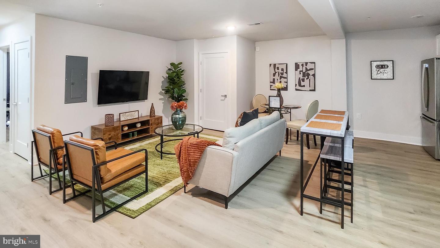 1621 T ST SE #2, WASHINGTON, District Of Columbia 20020, 3 Bedrooms Bedrooms, ,1 BathroomBathrooms,Residential,For sale,1621 T ST SE #2,DCDC2212906 MLS # DCDC2212906