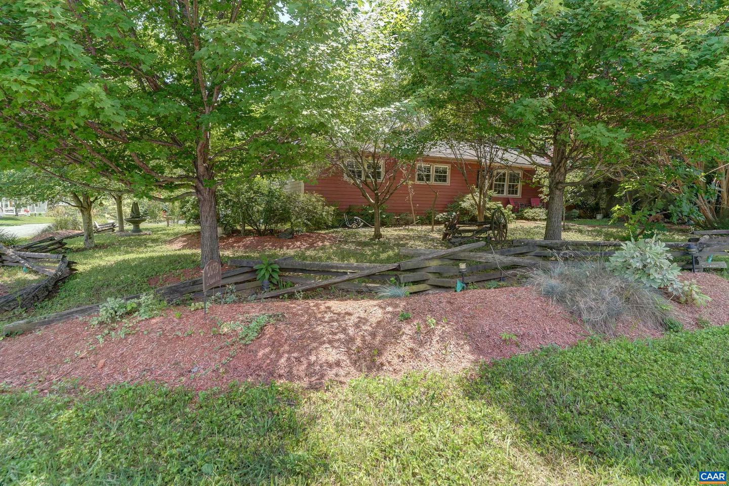 5659 SAINT GEORGE AVE, CROZET, Virginia 22932, 4 Bedrooms Bedrooms, ,2 BathroomsBathrooms,Residential,For sale,5659 SAINT GEORGE AVE,667332 MLS # 667332
