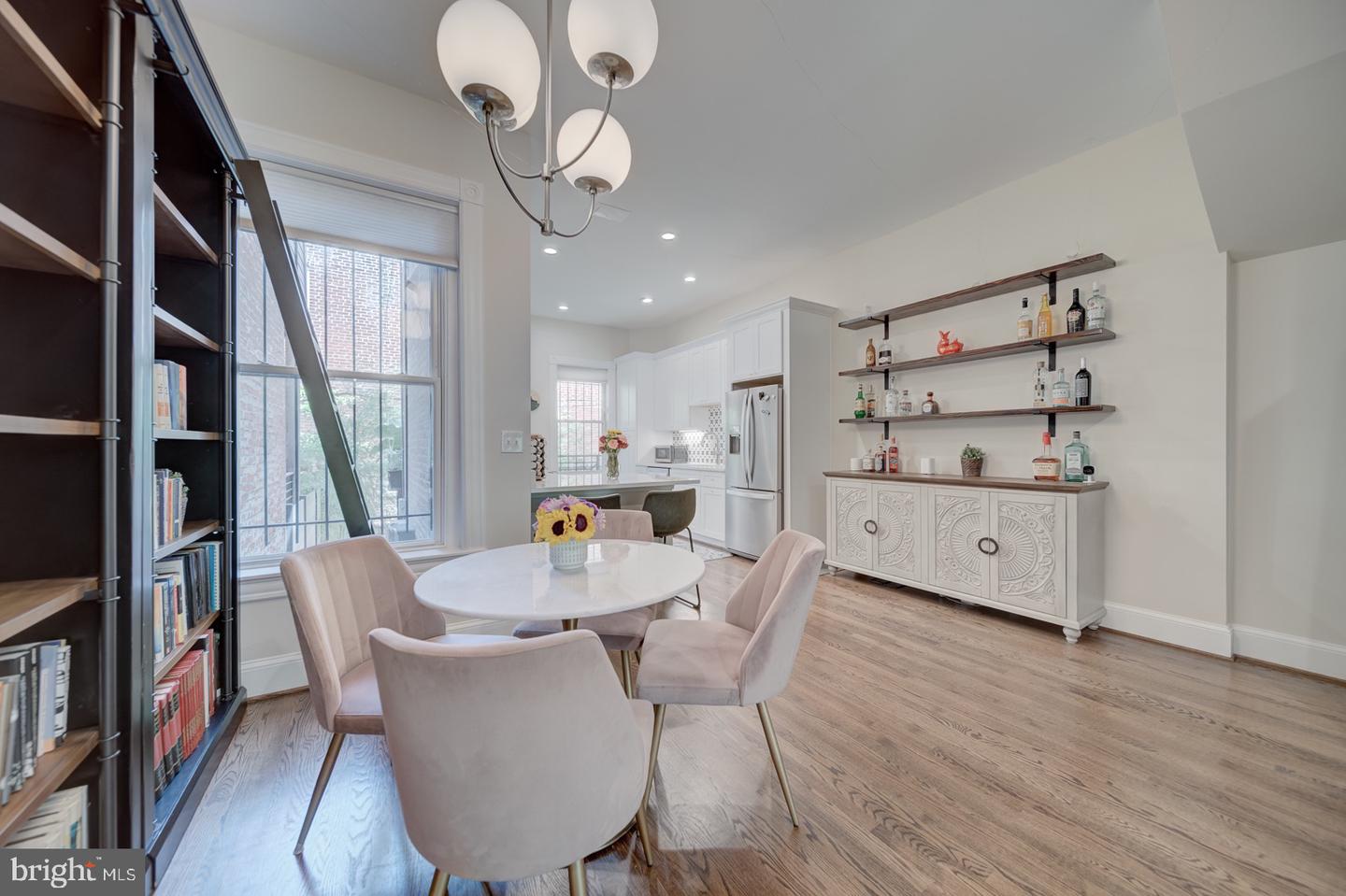 1842 NORTH CAPITOL ST NW, WASHINGTON, District Of Columbia 20002, 3 Bedrooms Bedrooms, ,2 BathroomsBathrooms,Residential,For sale,1842 NORTH CAPITOL ST NW,DCDC2213126 MLS # DCDC2213126