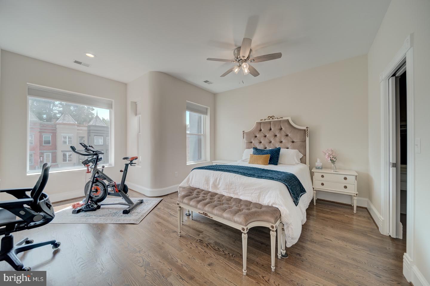 1842 NORTH CAPITOL ST NW, WASHINGTON, District Of Columbia 20002, 3 Bedrooms Bedrooms, ,2 BathroomsBathrooms,Residential,For sale,1842 NORTH CAPITOL ST NW,DCDC2213126 MLS # DCDC2213126