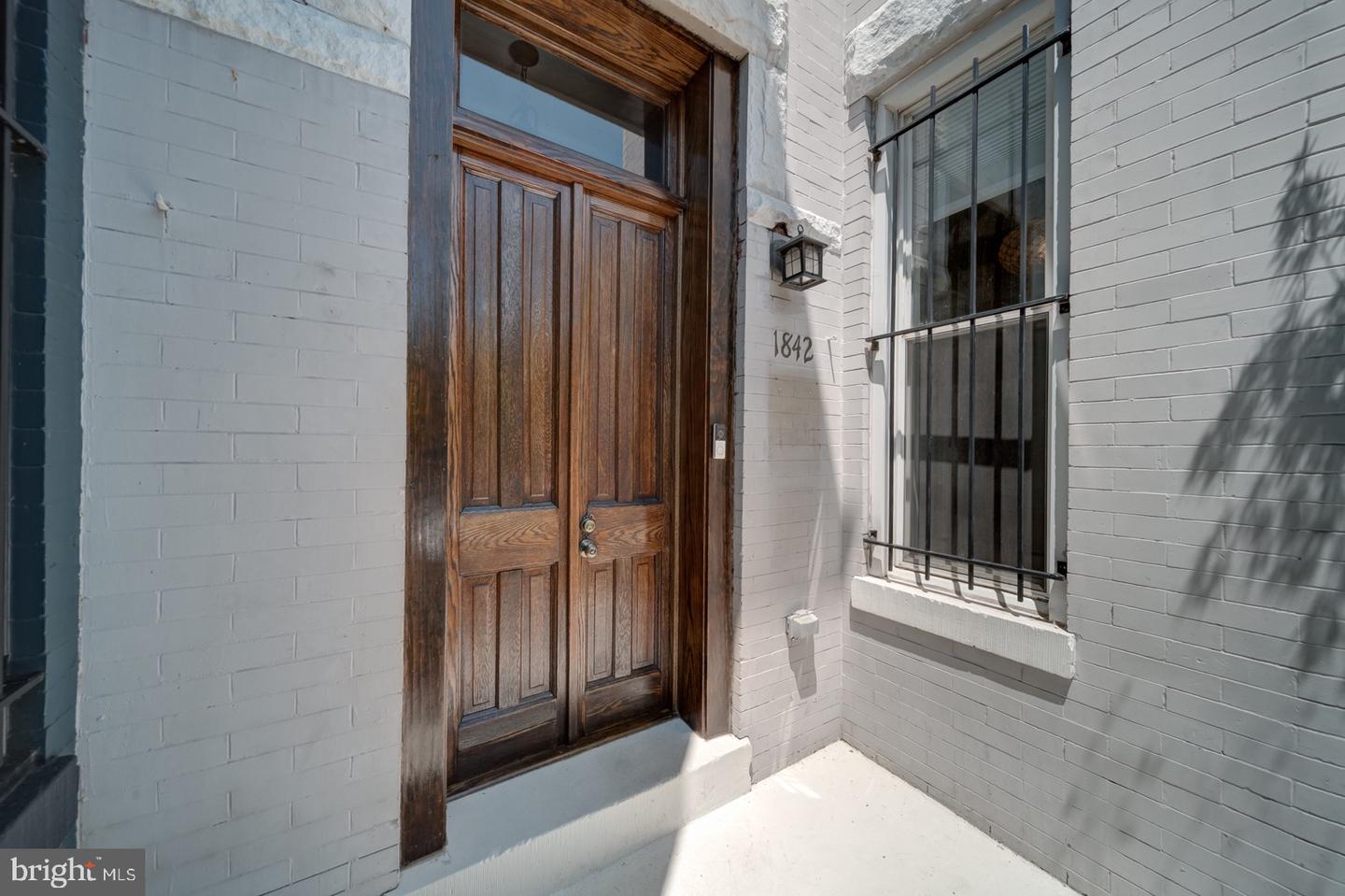 1842 NORTH CAPITOL ST NW, WASHINGTON, District Of Columbia 20002, 3 Bedrooms Bedrooms, ,2 BathroomsBathrooms,Residential,For sale,1842 NORTH CAPITOL ST NW,DCDC2213126 MLS # DCDC2213126