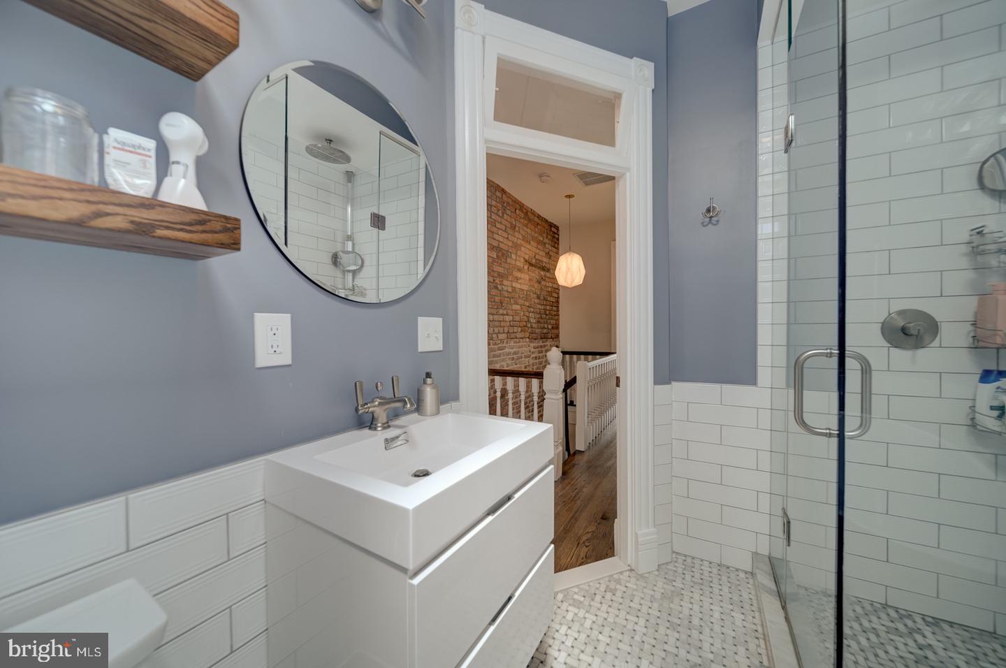 1842 NORTH CAPITOL ST NW, WASHINGTON, District Of Columbia 20002, 3 Bedrooms Bedrooms, ,2 BathroomsBathrooms,Residential,For sale,1842 NORTH CAPITOL ST NW,DCDC2213126 MLS # DCDC2213126