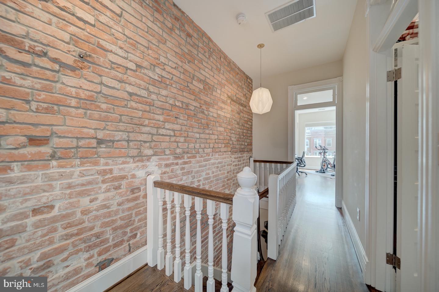 1842 NORTH CAPITOL ST NW, WASHINGTON, District Of Columbia 20002, 3 Bedrooms Bedrooms, ,2 BathroomsBathrooms,Residential,For sale,1842 NORTH CAPITOL ST NW,DCDC2213126 MLS # DCDC2213126