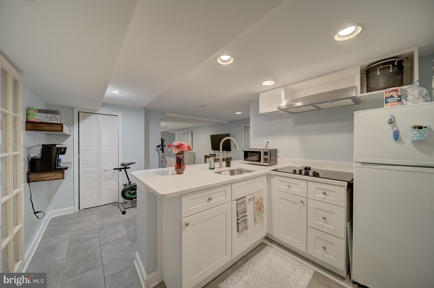 1842 NORTH CAPITOL ST NW, WASHINGTON, District Of Columbia 20002, 3 Bedrooms Bedrooms, ,2 BathroomsBathrooms,Residential,For sale,1842 NORTH CAPITOL ST NW,DCDC2213126 MLS # DCDC2213126
