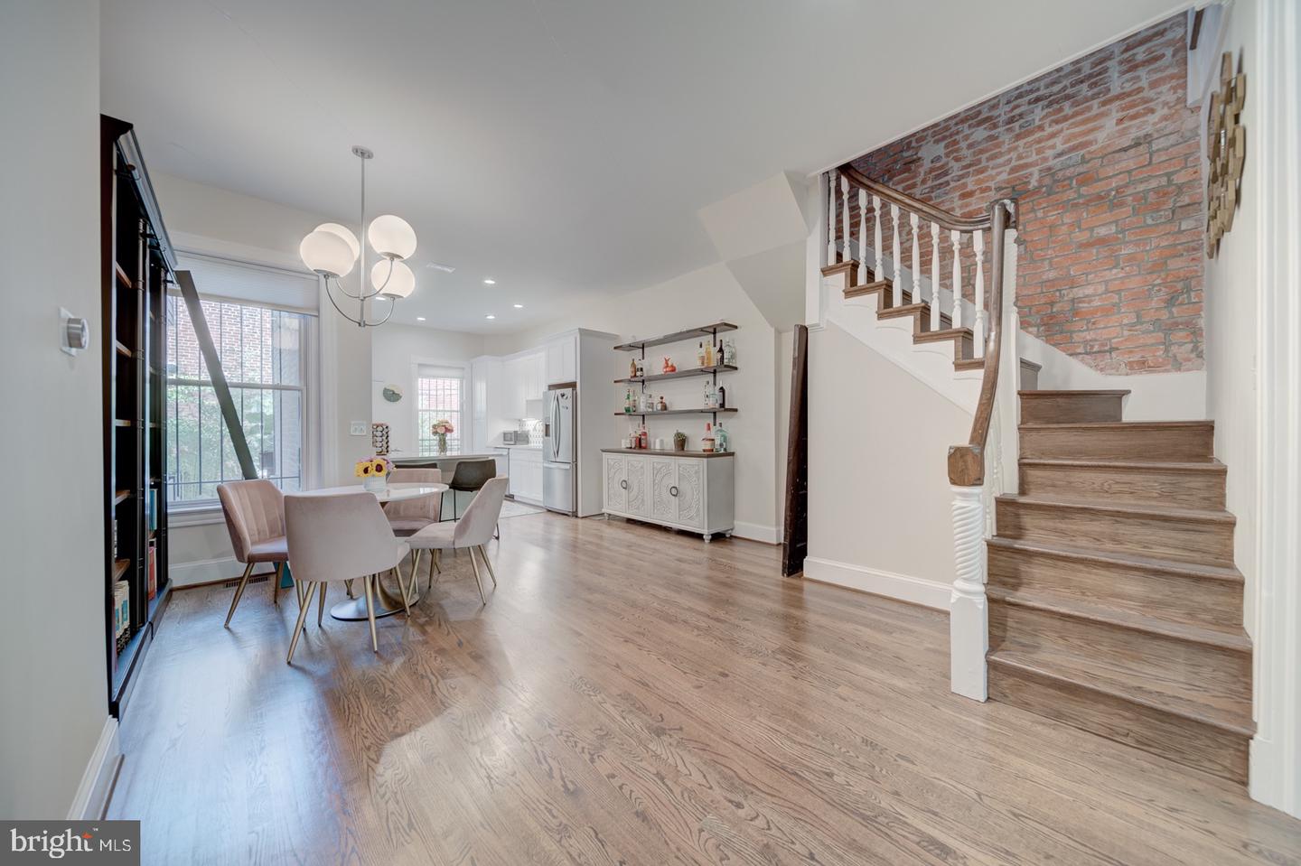 1842 NORTH CAPITOL ST NW, WASHINGTON, District Of Columbia 20002, 3 Bedrooms Bedrooms, ,2 BathroomsBathrooms,Residential,For sale,1842 NORTH CAPITOL ST NW,DCDC2213126 MLS # DCDC2213126