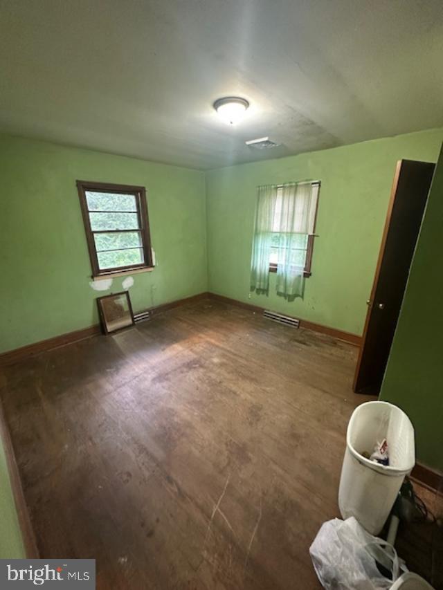 4856 COLES POINT RD, HAGUE, Virginia 22469, 2 Bedrooms Bedrooms, ,1 BathroomBathrooms,Residential,For sale,4856 COLES POINT RD,VAWE2009438 MLS # VAWE2009438