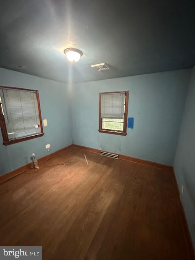 4856 COLES POINT RD, HAGUE, Virginia 22469, 2 Bedrooms Bedrooms, ,1 BathroomBathrooms,Residential,For sale,4856 COLES POINT RD,VAWE2009438 MLS # VAWE2009438