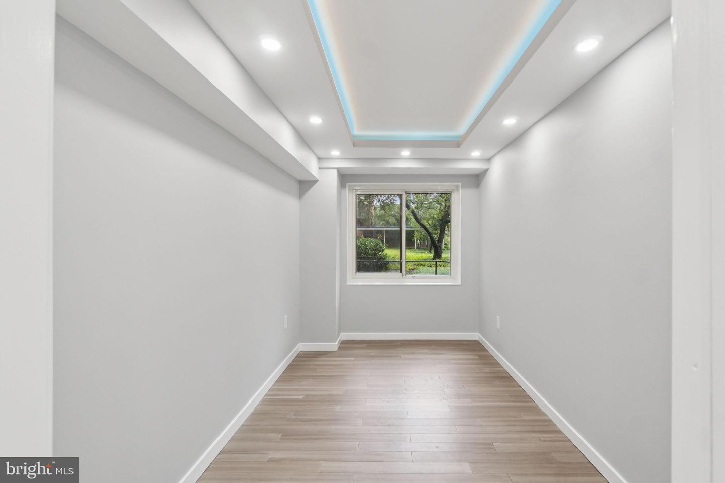 4201 CATHEDRAL AVE NW #122E, WASHINGTON, District Of Columbia 20016, 2 Bedrooms Bedrooms, ,1 BathroomBathrooms,Residential,For sale,4201 CATHEDRAL AVE NW #122E,DCDC2213214 MLS # DCDC2213214