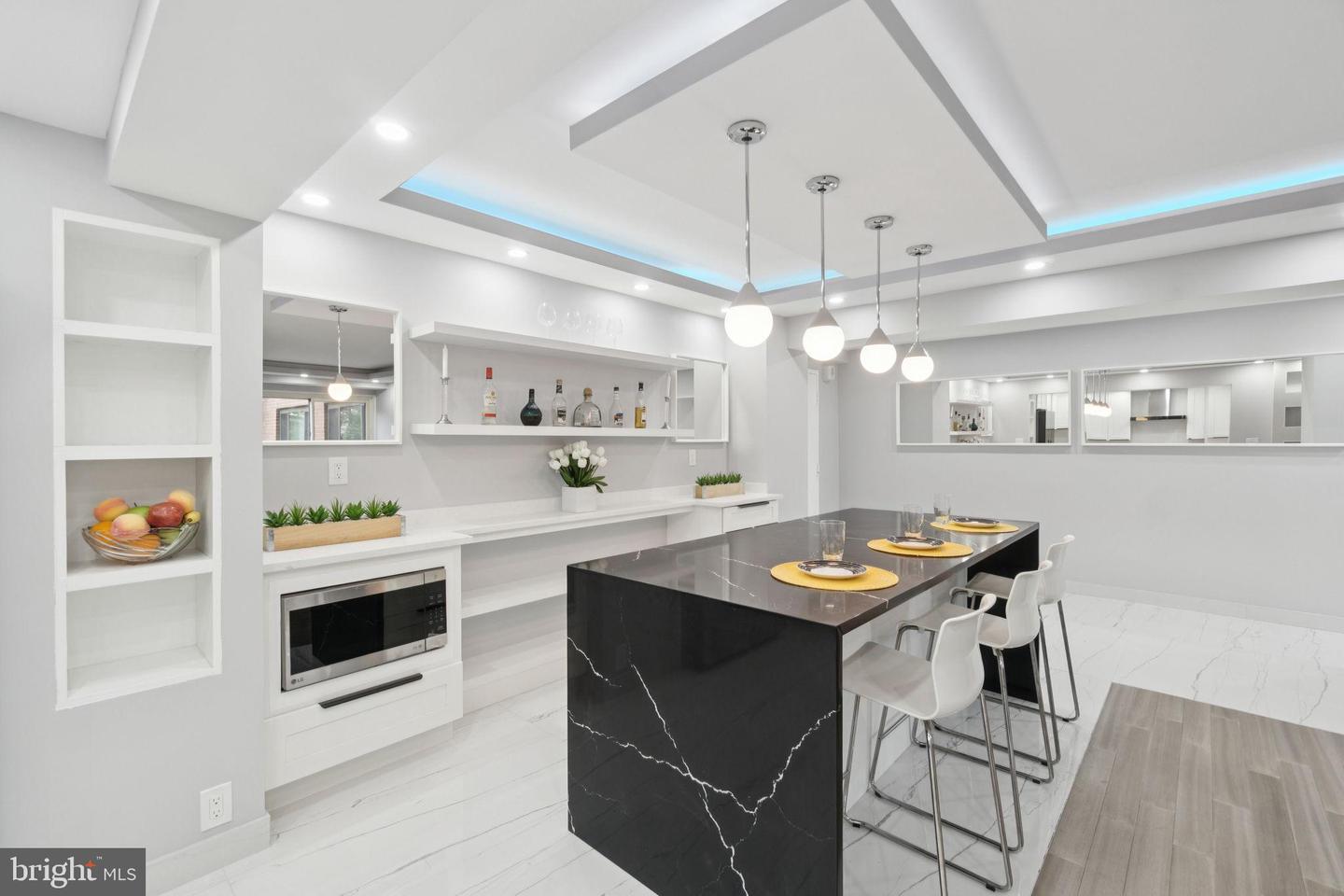 4201 CATHEDRAL AVE NW #122E, WASHINGTON, District Of Columbia 20016, 2 Bedrooms Bedrooms, ,1 BathroomBathrooms,Residential,For sale,4201 CATHEDRAL AVE NW #122E,DCDC2213214 MLS # DCDC2213214
