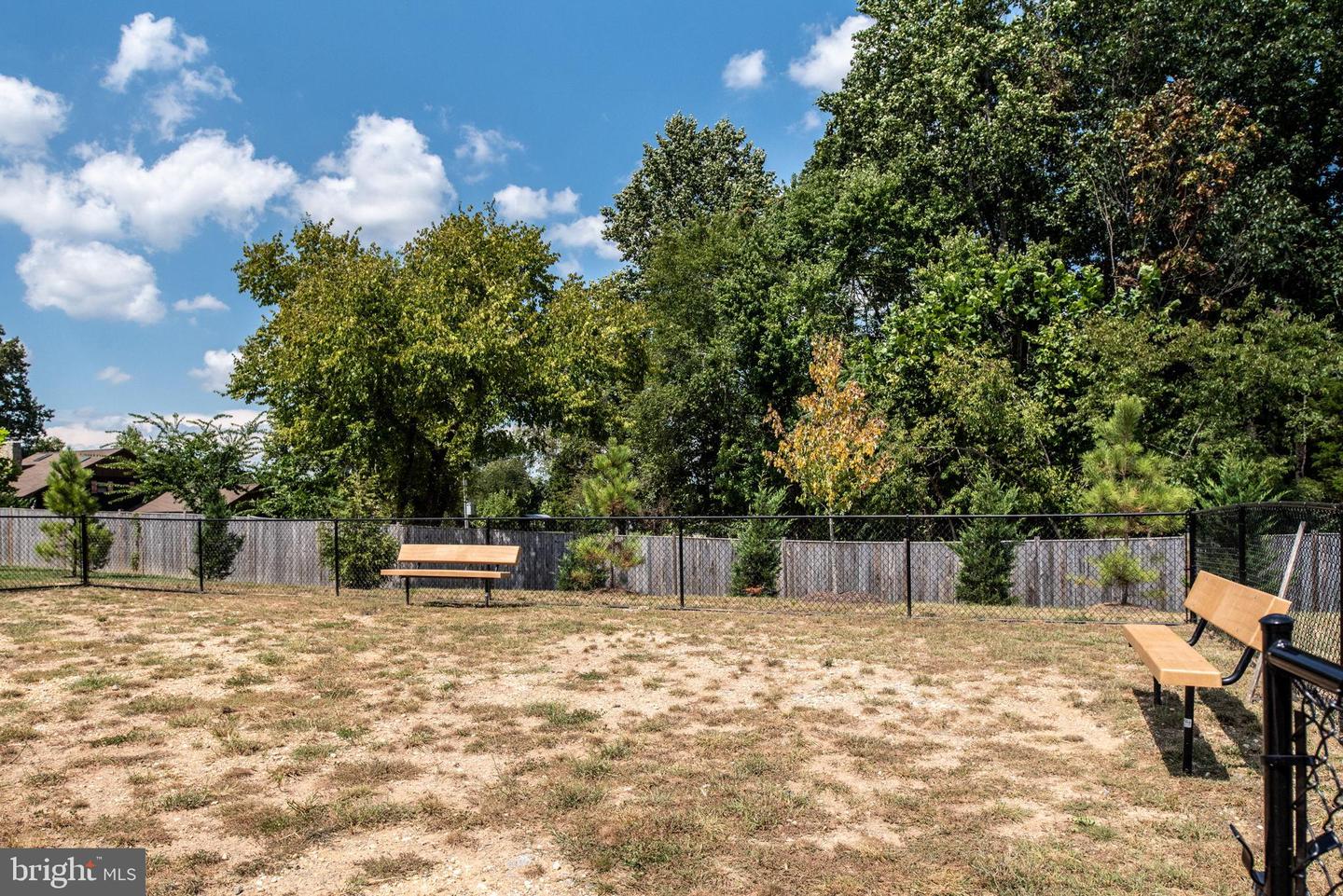 9711 CEDARMASS CIR, FREDERICKSBURG, Virginia 22408, 3 Bedrooms Bedrooms, 6 Rooms Rooms,2 BathroomsBathrooms,Residential,For sale,9711 CEDARMASS CIR,VASP2035138 MLS # VASP2035138