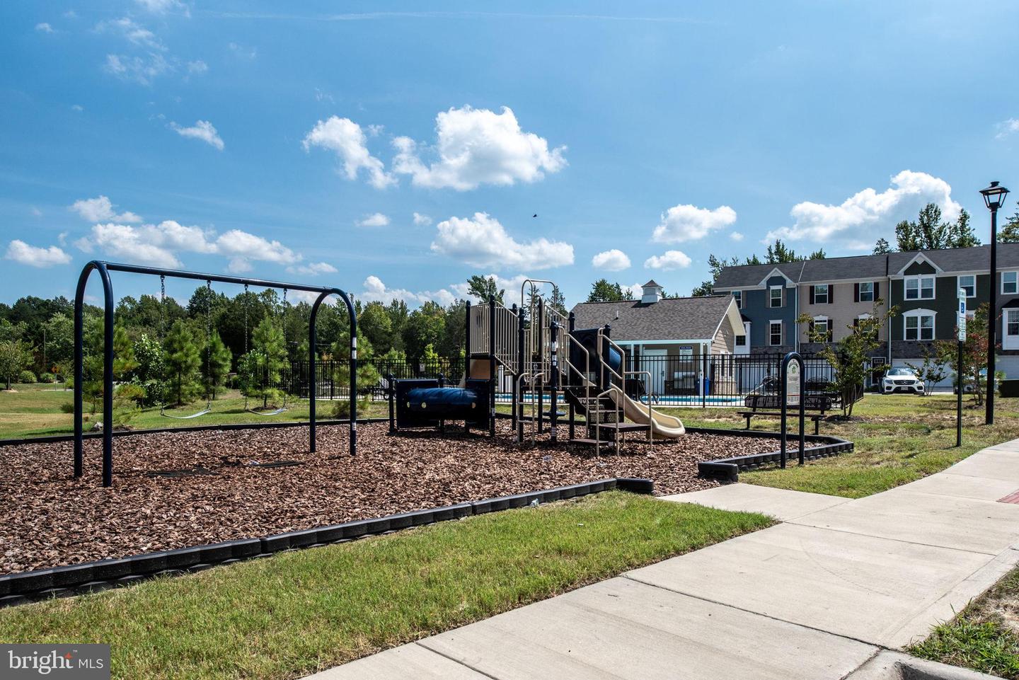 9711 CEDARMASS CIR, FREDERICKSBURG, Virginia 22408, 3 Bedrooms Bedrooms, 6 Rooms Rooms,2 BathroomsBathrooms,Residential,For sale,9711 CEDARMASS CIR,VASP2035138 MLS # VASP2035138