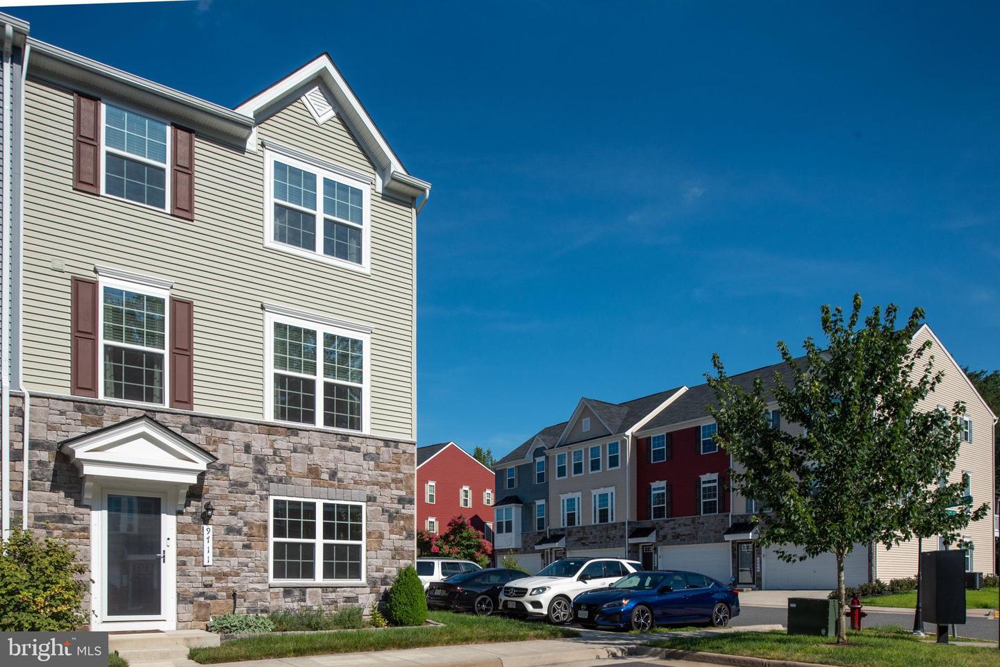 9711 CEDARMASS CIR, FREDERICKSBURG, Virginia 22408, 3 Bedrooms Bedrooms, 6 Rooms Rooms,2 BathroomsBathrooms,Residential,For sale,9711 CEDARMASS CIR,VASP2035138 MLS # VASP2035138