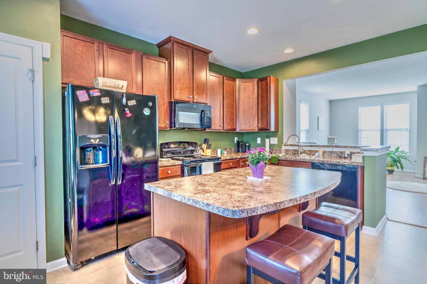 8657 ROSECRANS LN, SPOTSYLVANIA, Virginia 22553, 3 Bedrooms Bedrooms, 6 Rooms Rooms,2 BathroomsBathrooms,Residential,For sale,8657 ROSECRANS LN,VASP2035140 MLS # VASP2035140