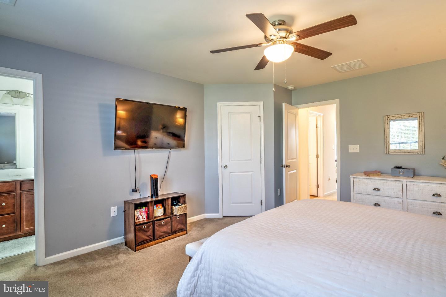 8657 ROSECRANS LN, SPOTSYLVANIA, Virginia 22553, 3 Bedrooms Bedrooms, 6 Rooms Rooms,2 BathroomsBathrooms,Residential,For sale,8657 ROSECRANS LN,VASP2035140 MLS # VASP2035140