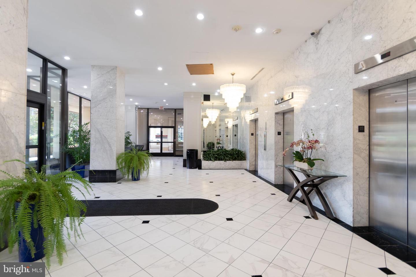 400 MADISON ST #1308, ALEXANDRIA, Virginia 22314, 3 Bedrooms Bedrooms, ,2 BathroomsBathrooms,Residential,For sale,400 MADISON ST #1308,VAAX2048130 MLS # VAAX2048130